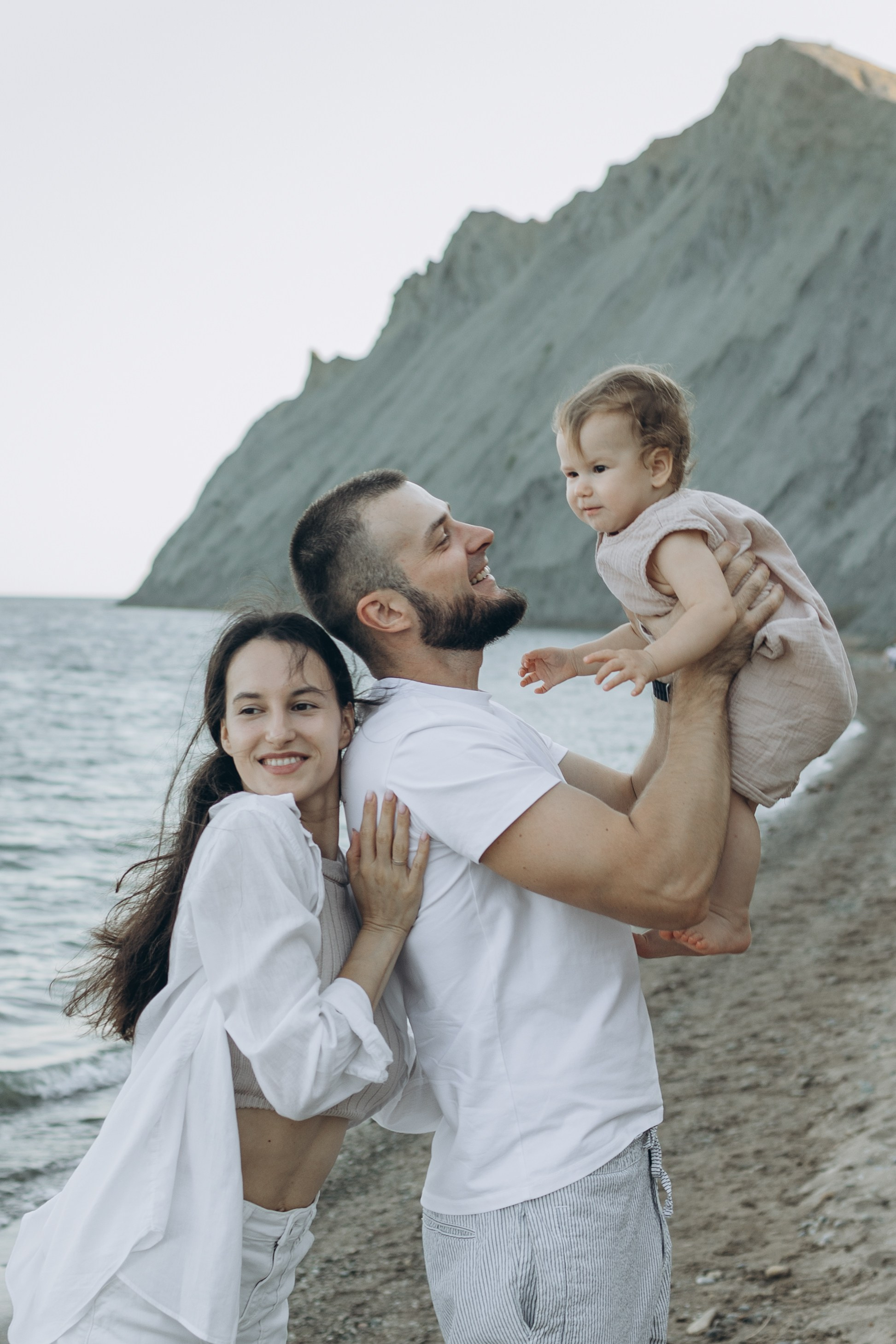 Анастасия, Владимир и Майя. Семейный фотограф в Москве Виктория Ястребинская