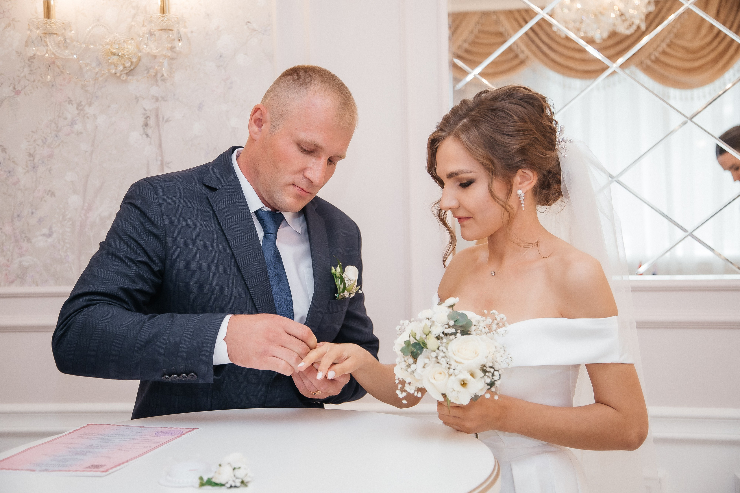 Пасмурно, гости, лимузин. Креативный и женский Фотограф Омске Наталья Лебедева