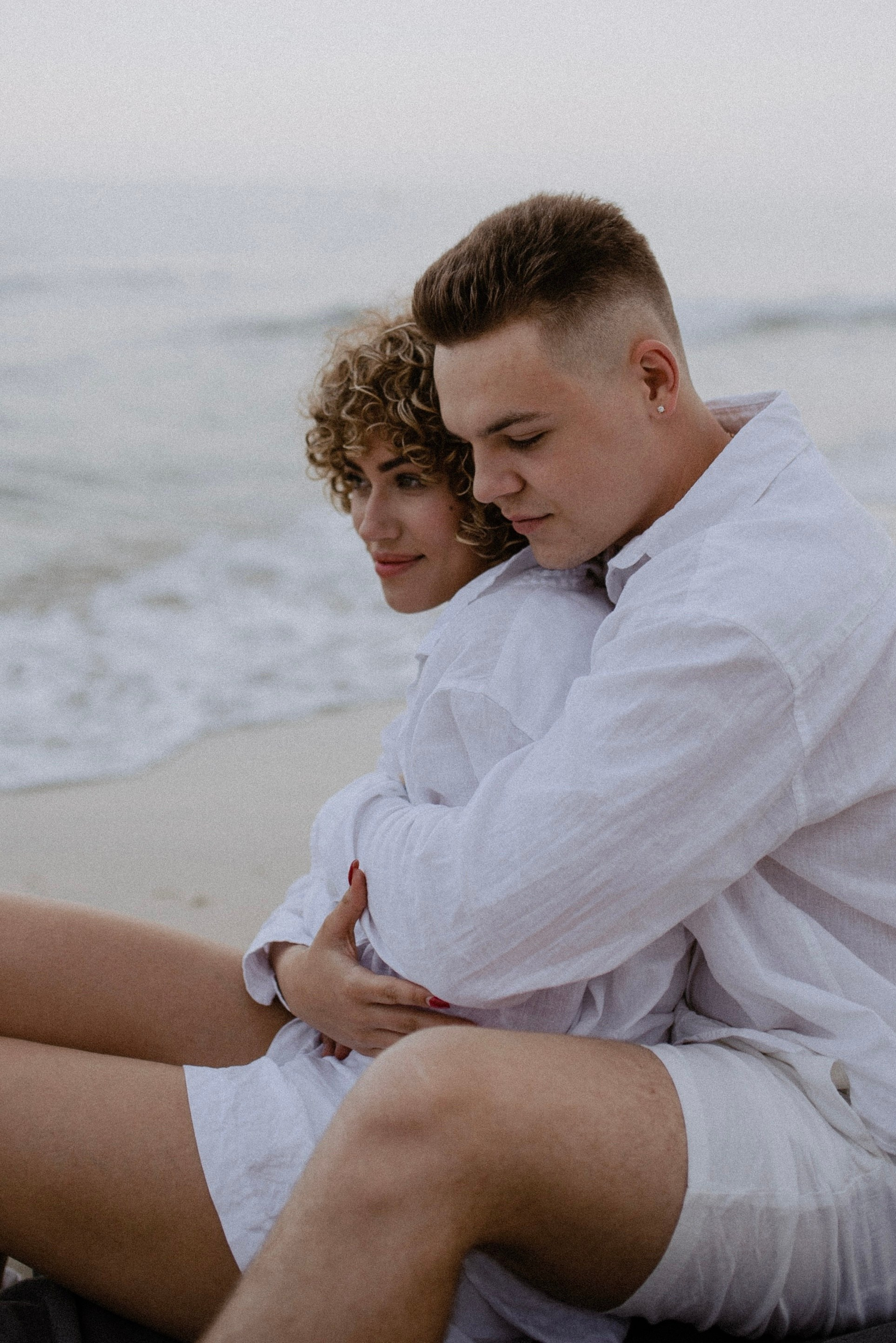 Фотосессия лавстори у моря Калининград. Семейная фотосессия Бутово Москва фотограф Алина Морщагина