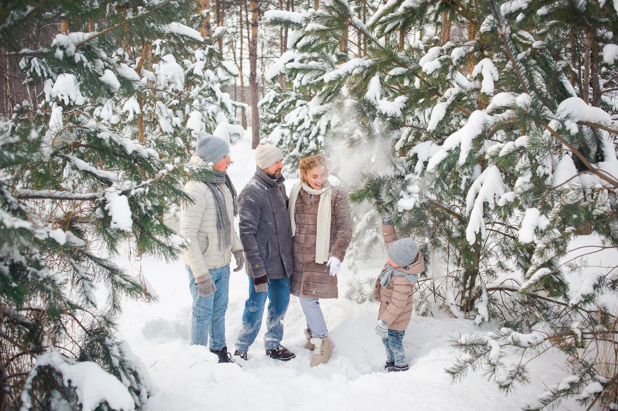 Зимняя прогулка в парке. Семейный и женский фотограф Красноярск Екатерина Пусенкова