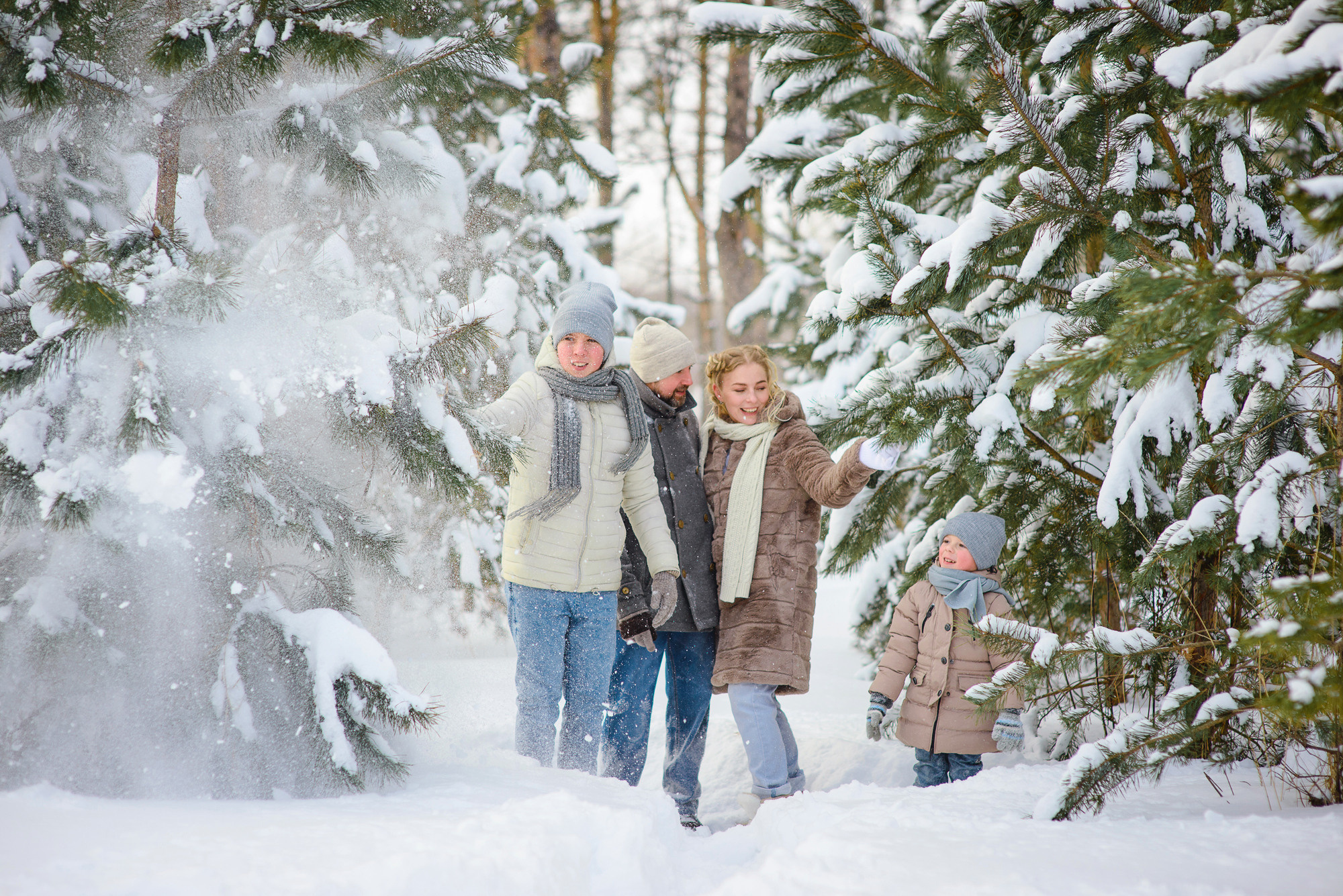 Зимняя прогулка в парке. Семейный и женский фотограф Красноярск Екатерина Пусенкова