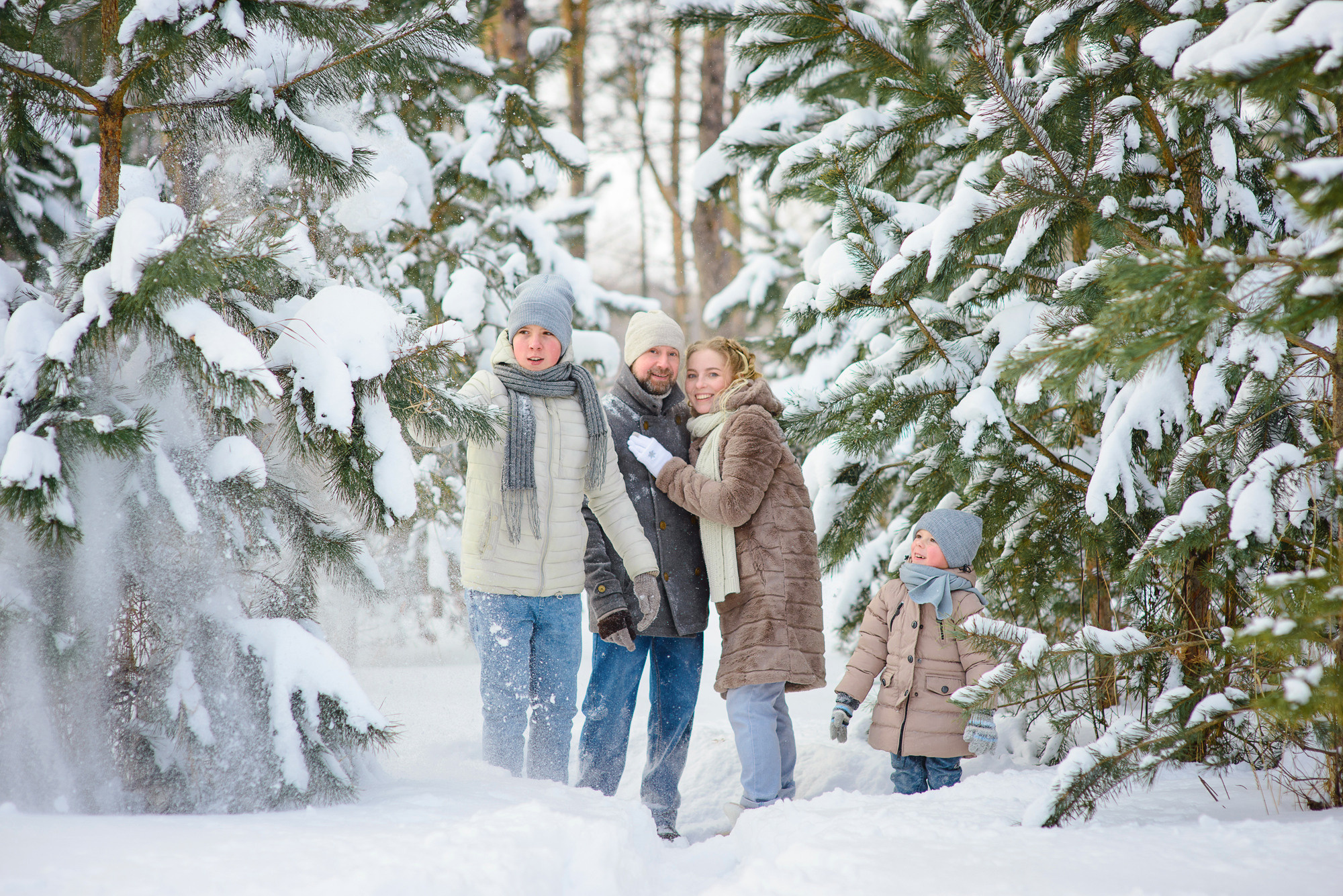 Зимняя прогулка в парке. Семейный и женский фотограф Красноярск Екатерина Пусенкова