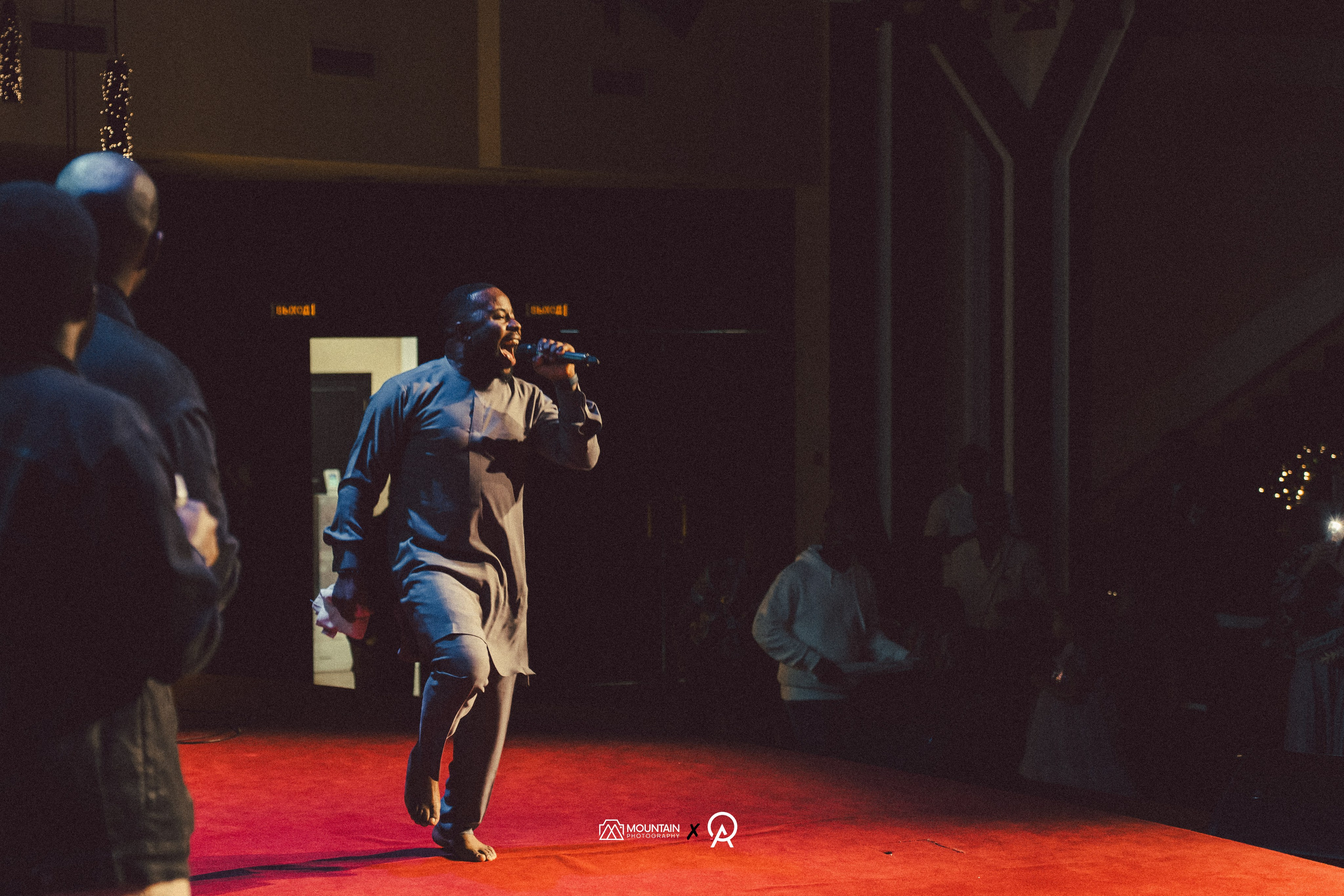 One Audience Gospel concert With Prospa Ochimana. Я занимаюсь событийной, свадебной, товарной, студийной… фотографией