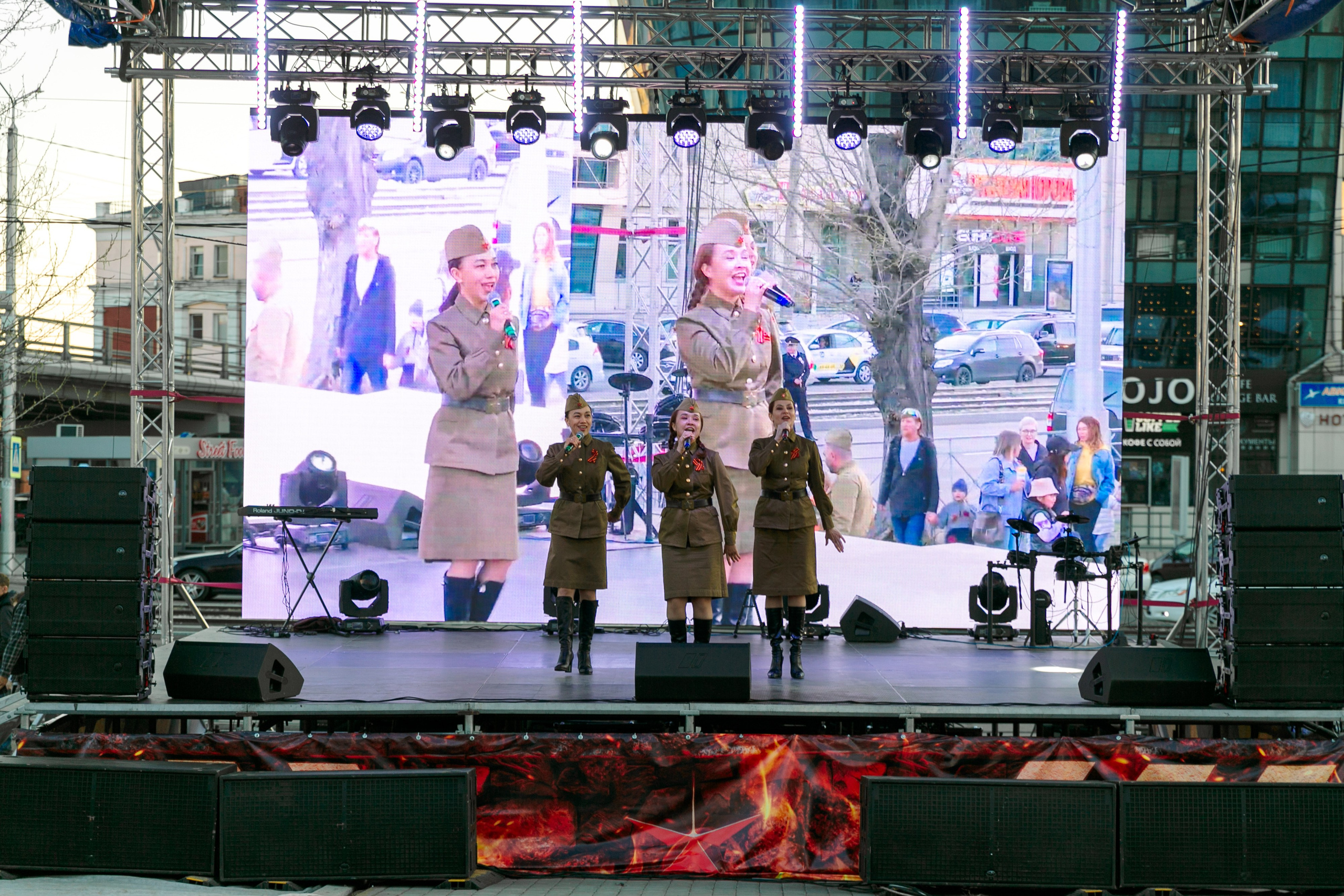 Концерт приуроченный к празднованию 80 лет победл. Свадебный и семейный фотограф в Улан-Удэ