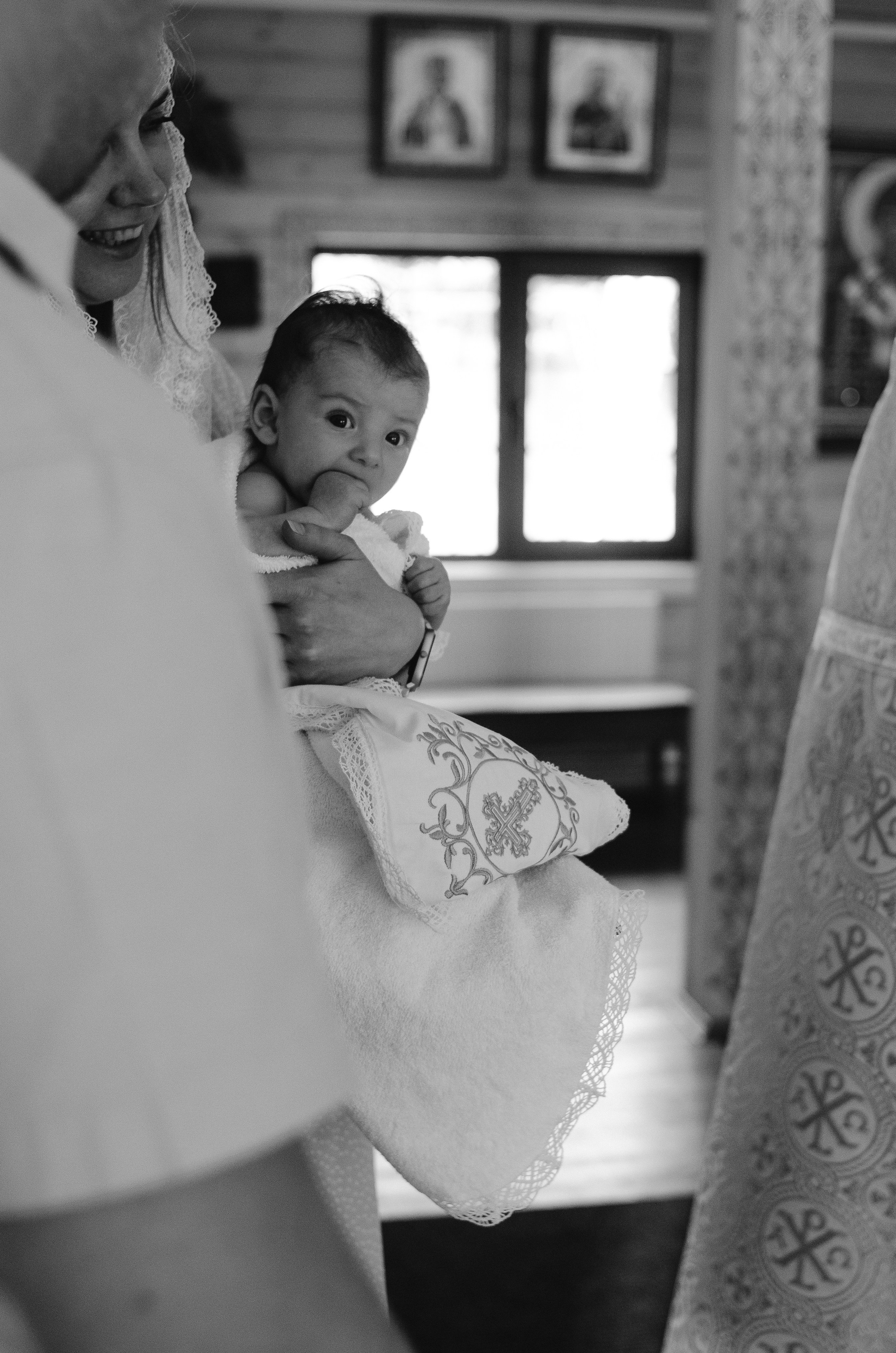 Таинство крещения Лея. Семейный фотограф Москва, Люберцы, Петрозаводск