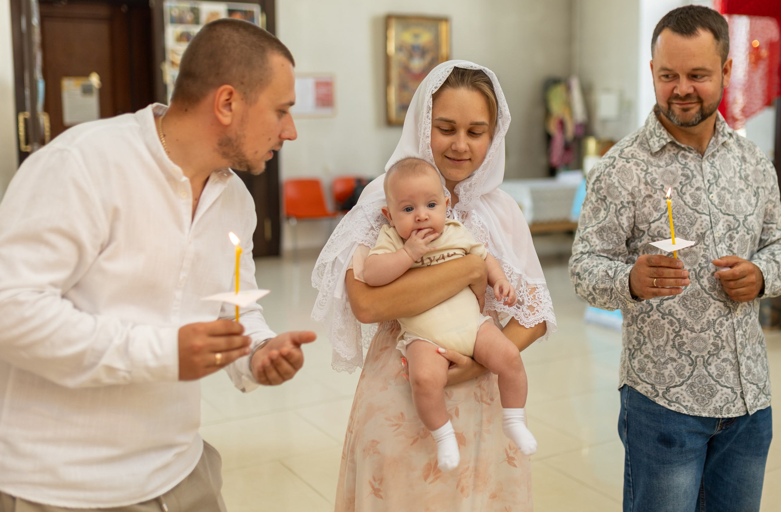 Крещение Артёма (все фото с таинсвта крещения). Фотограф новорожденных. Детский и семейный фотограф Марьяна Юдина