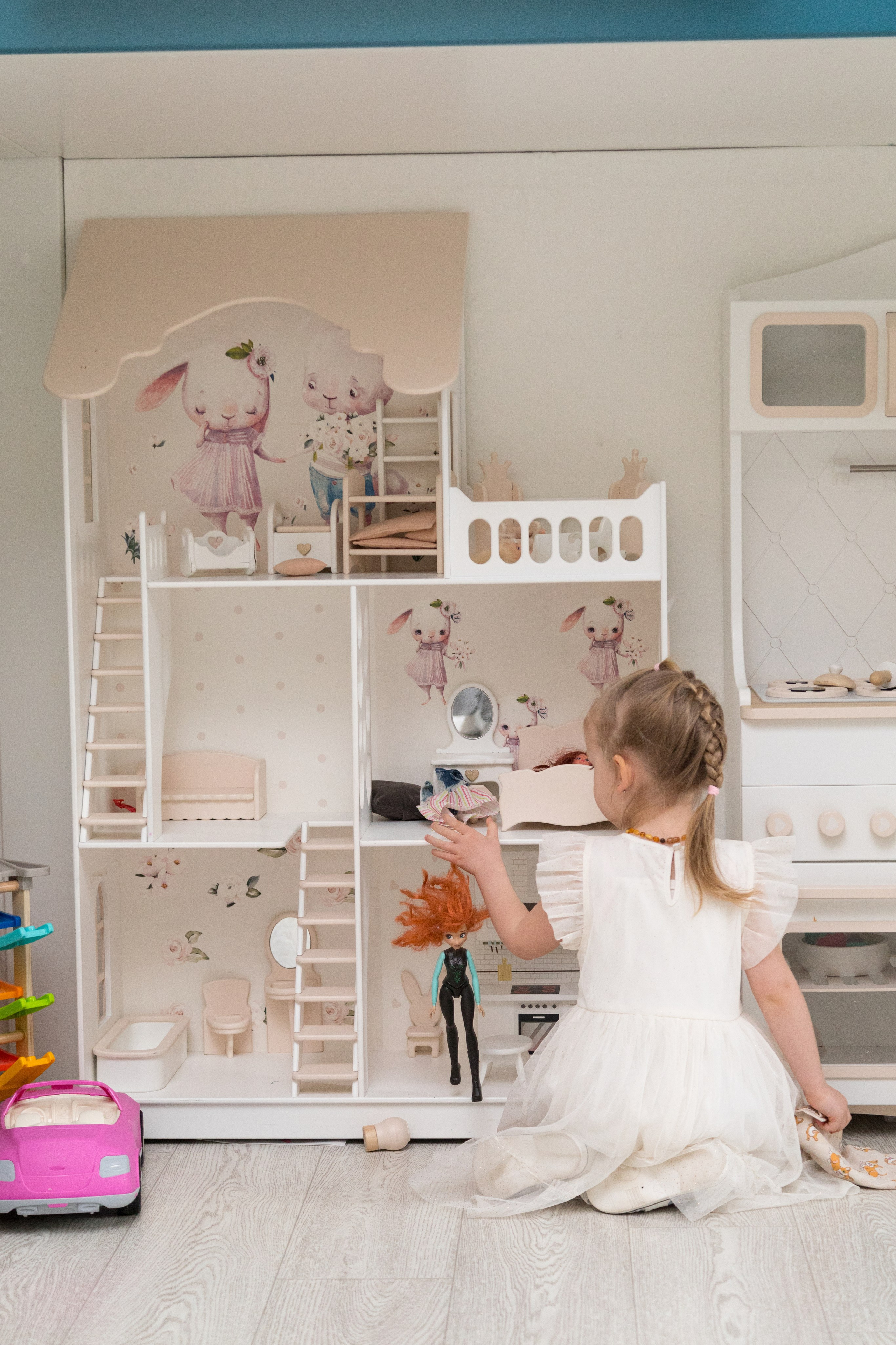 День рождения Сияны, 4 года, детский игровой центр Mimiloft. Детский и контент фотограф Надя Волкова Санкт-Петербург