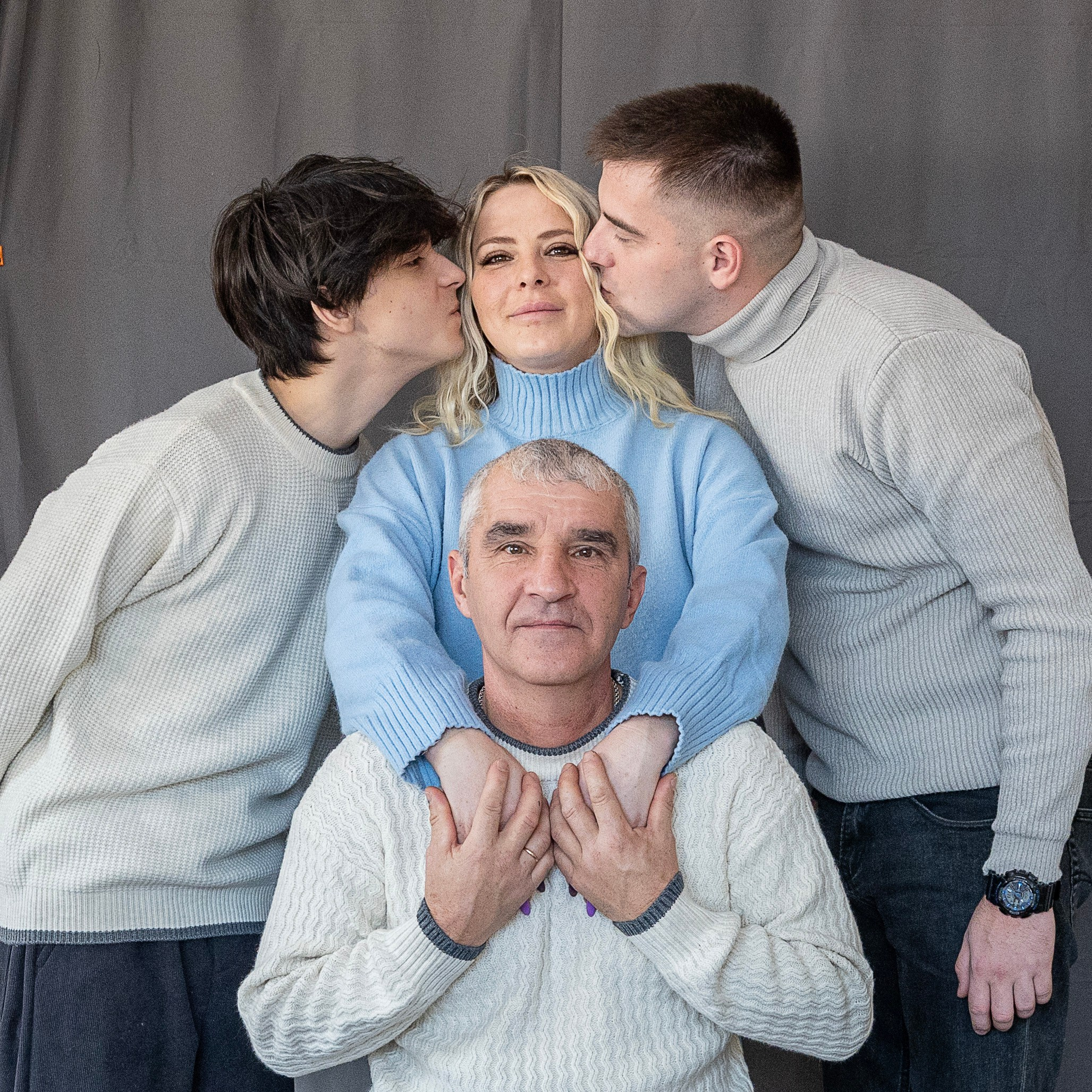 Первый день рождения со всей семьей. Семейный фотограф во Владивостоке Денис Кот