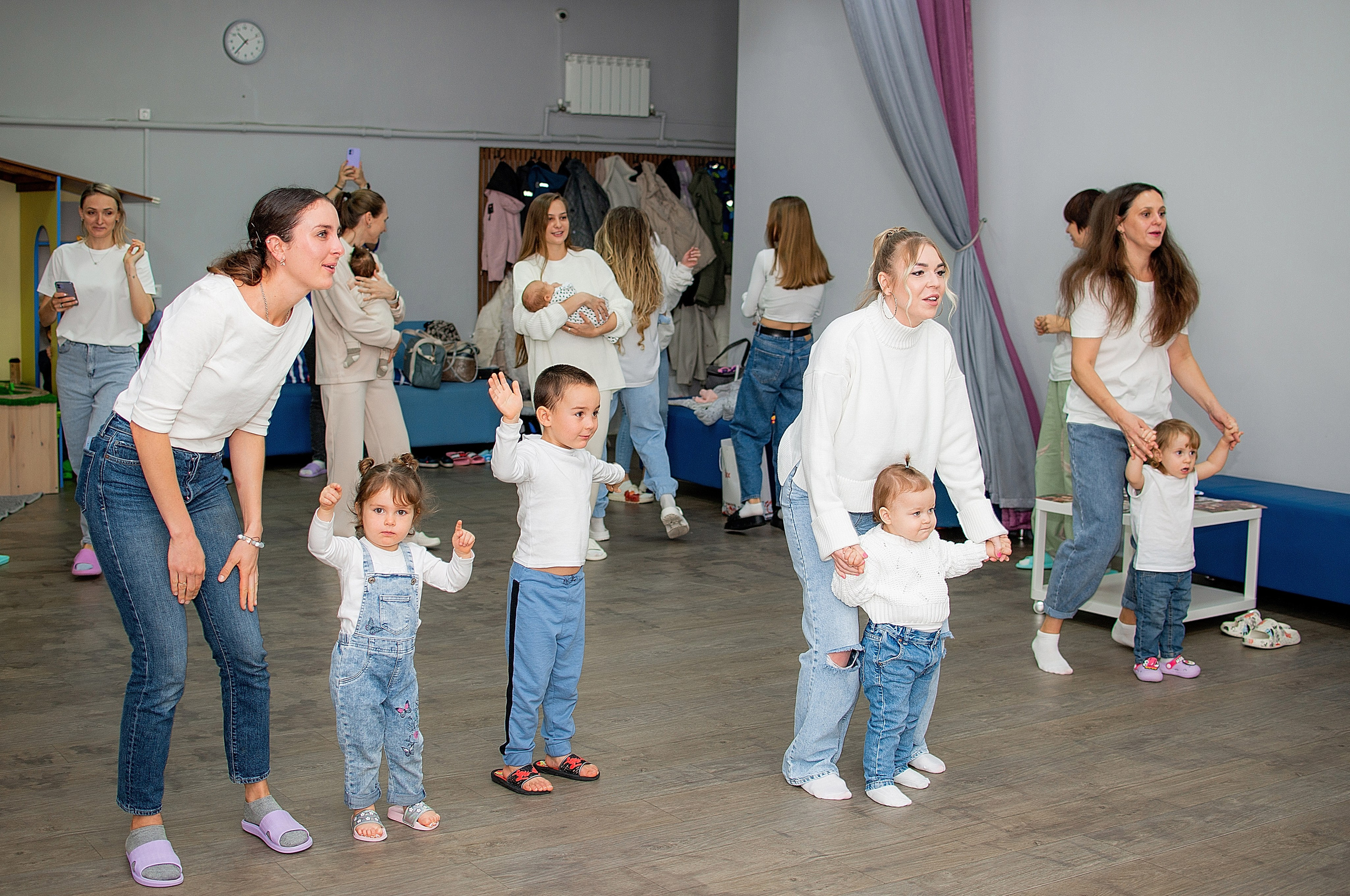 Встреча для мам, клуб по интересам г. Краснодар. Фотограф новорожденных Краснодар Малышенко Надежда