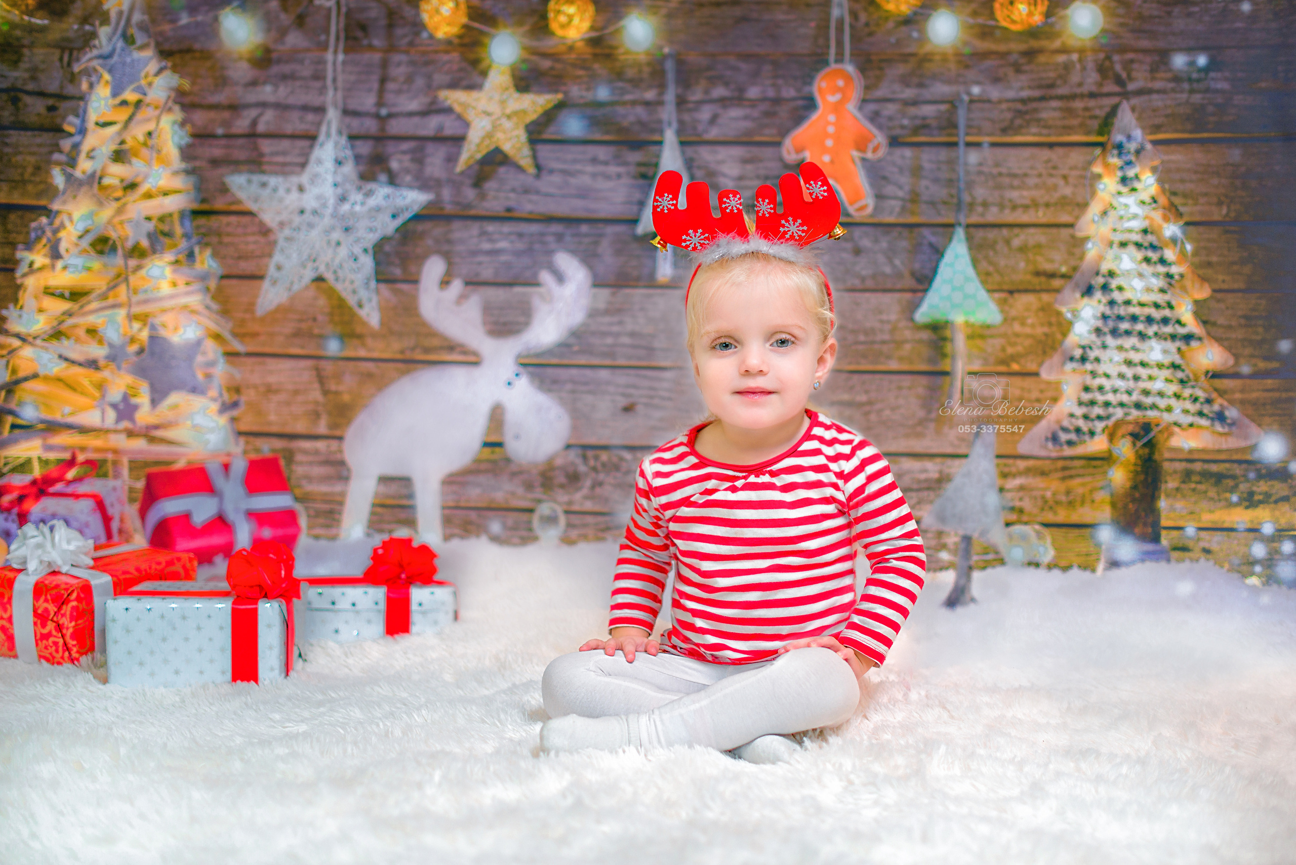 Новогодняя фотосъёмка в студии. Женский, семейный и детский фотограф