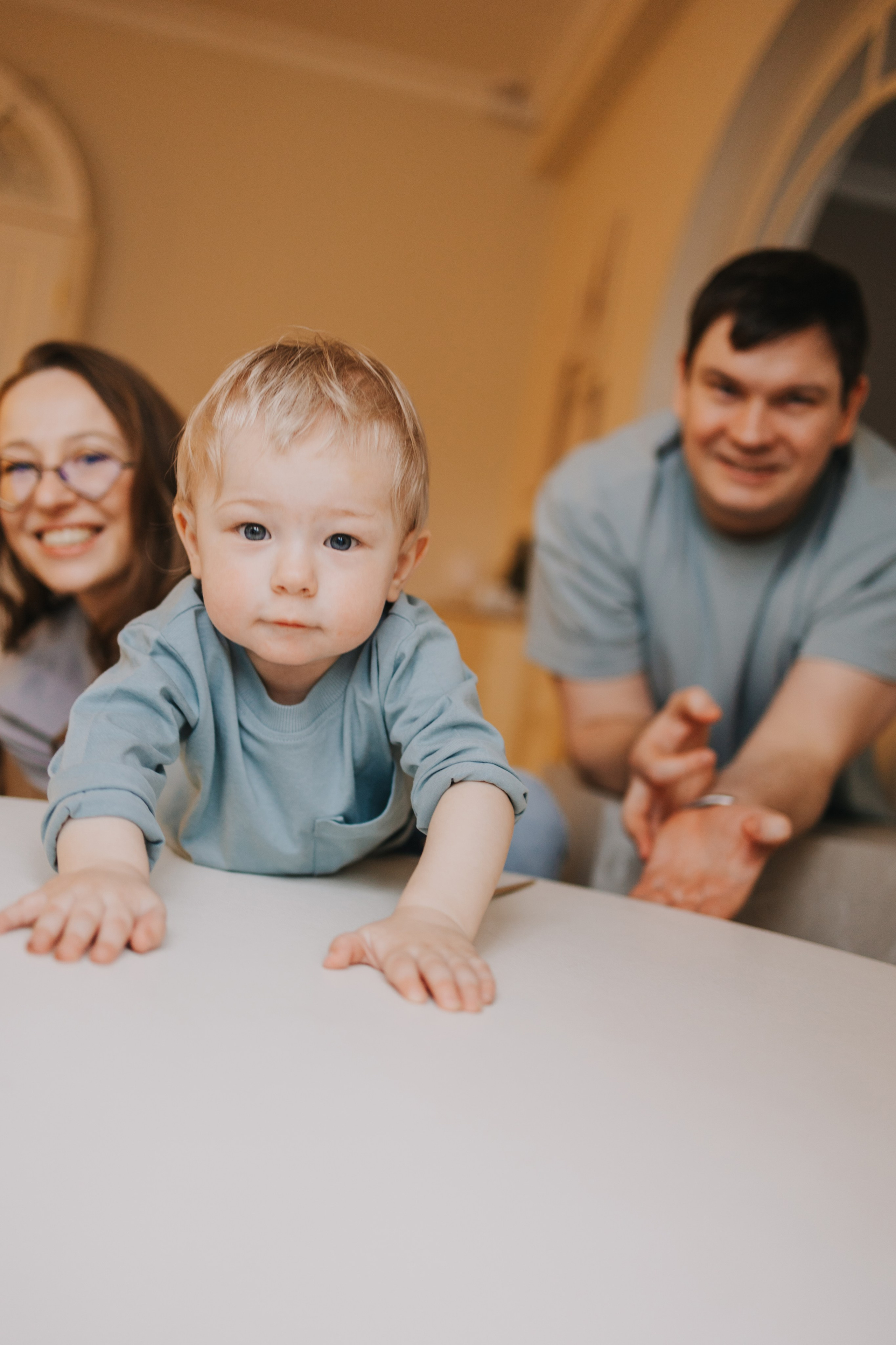 Большая семья. Домашняя фотосессия