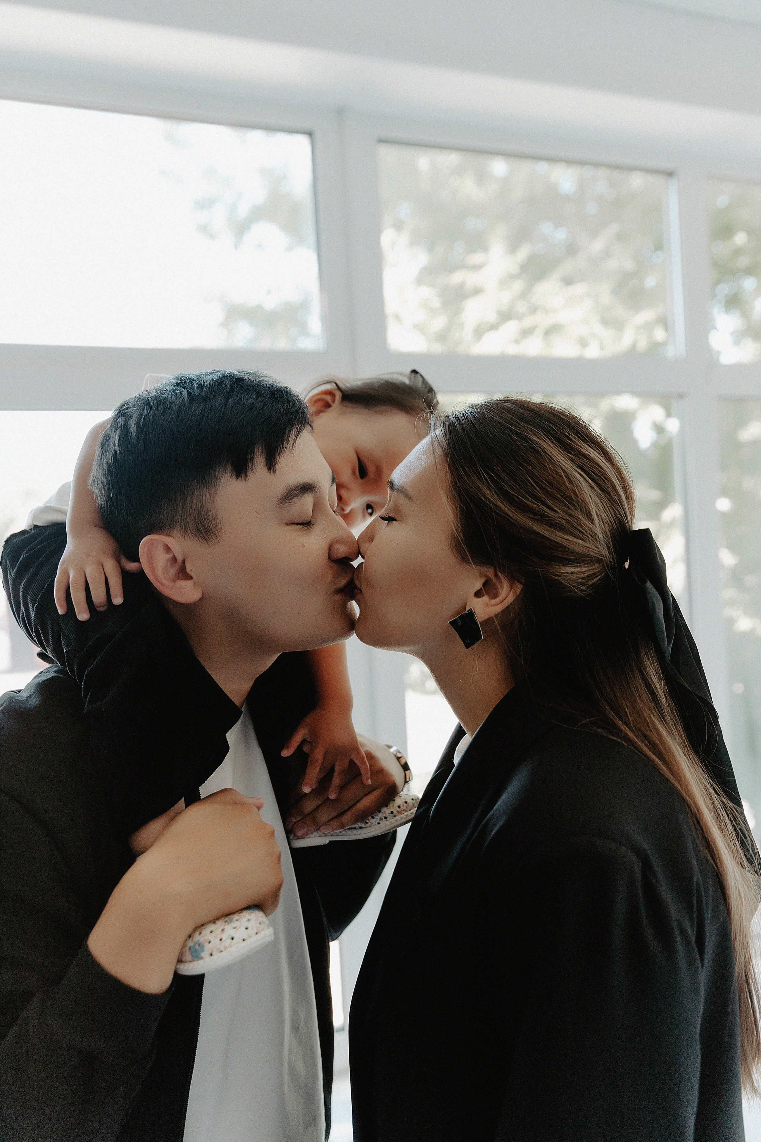 Семейная фотосессия Малика, Тамирис и Аялы. Свадебный, семейный и портретный фотограф в Алматы, Костанай