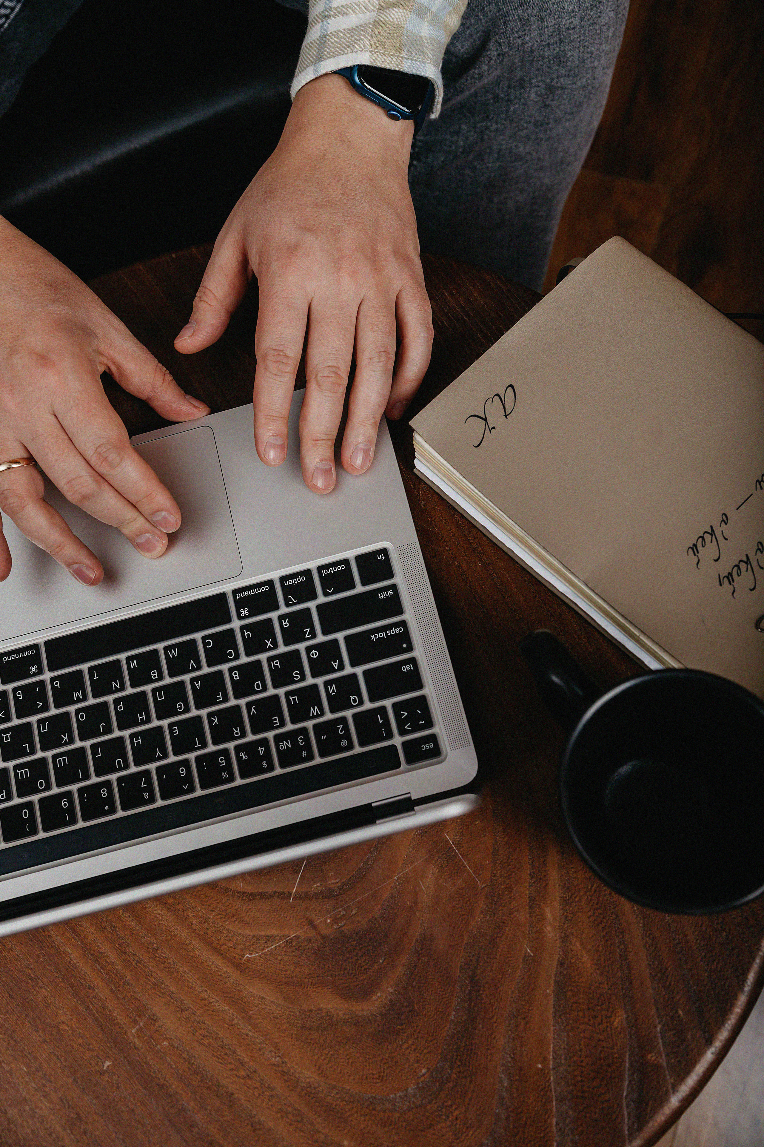 Фотосессия Артура в фотостудии Пространство. Свадебный, семейный и портретный фотограф в Алматы, Костанай