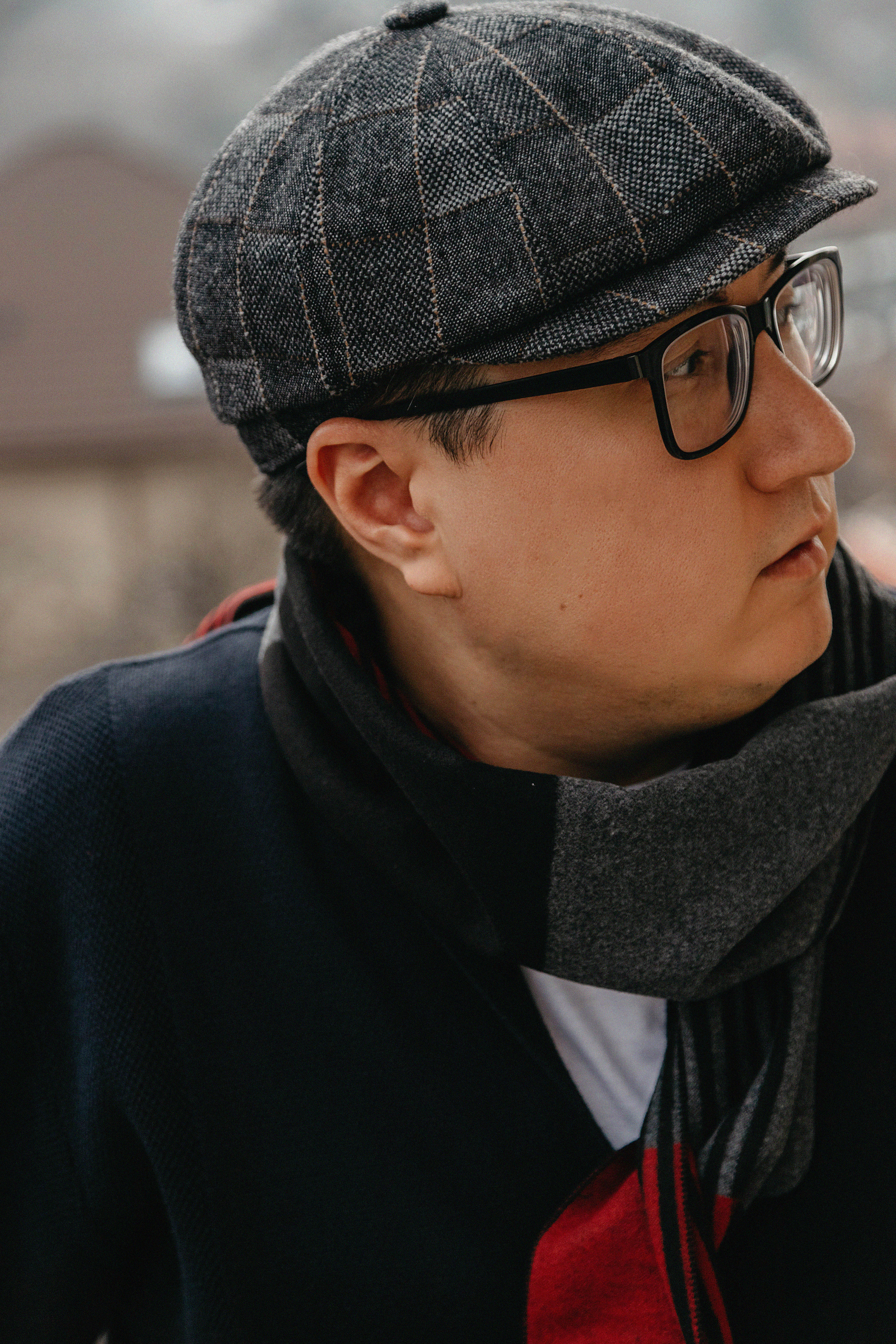 Фотосессия Артура в фотостудии Пространство. Свадебный, семейный и портретный фотограф в Алматы, Костанай