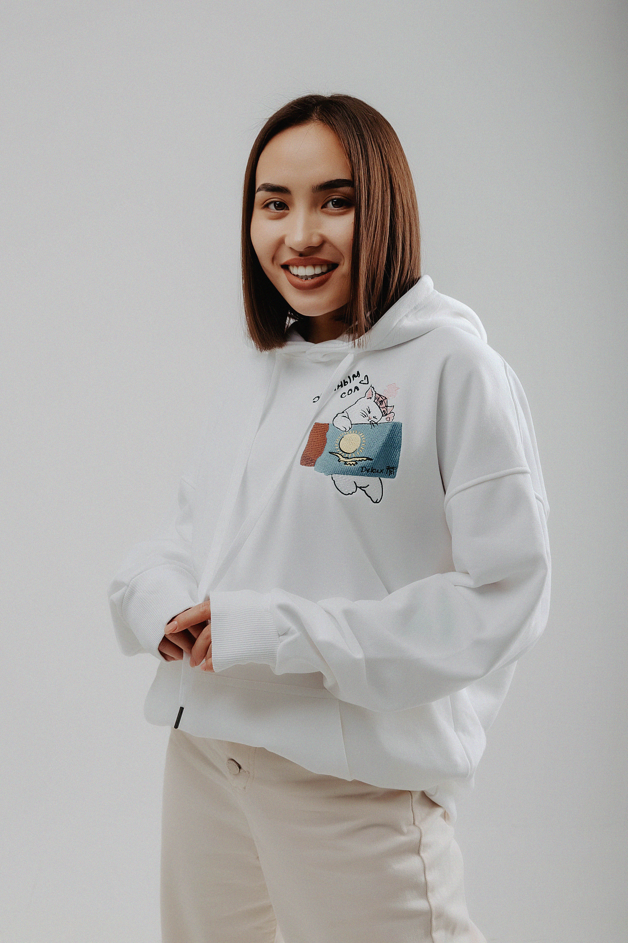 Фотосессия для бренда Deku в фотостудии Пространство. Свадебный, семейный и портретный фотограф в Алматы, Костанай