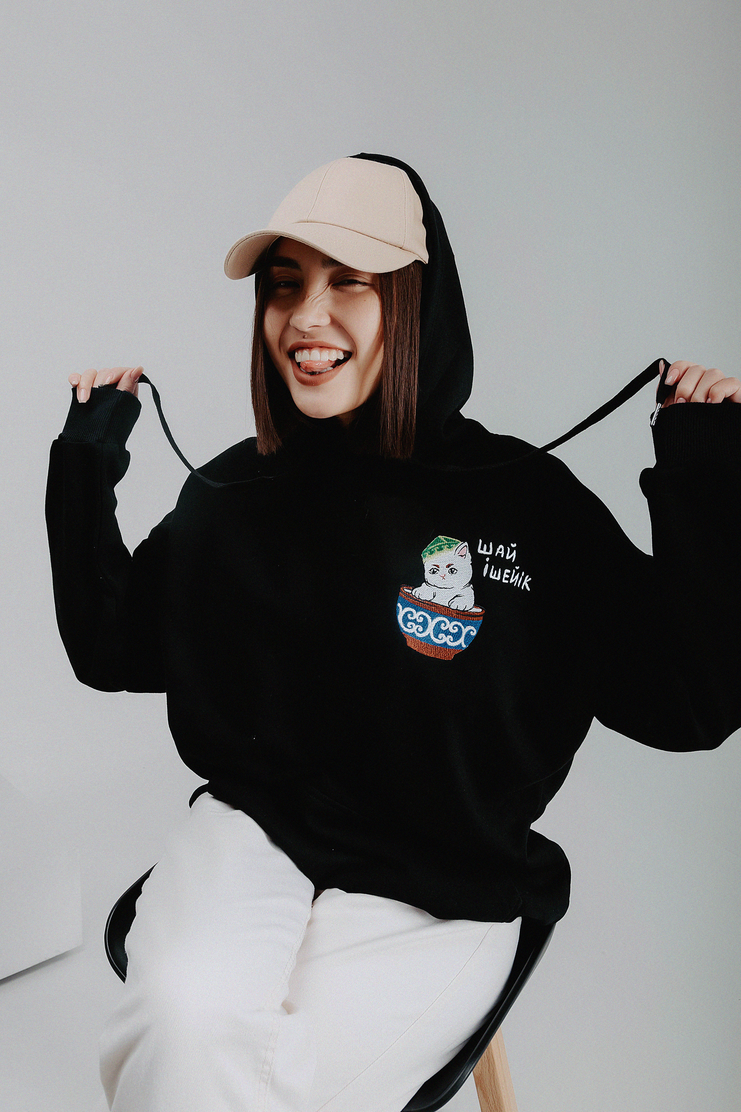 Фотосессия для бренда Deku в фотостудии Пространство. Свадебный, семейный и портретный фотограф в Алматы, Костанай