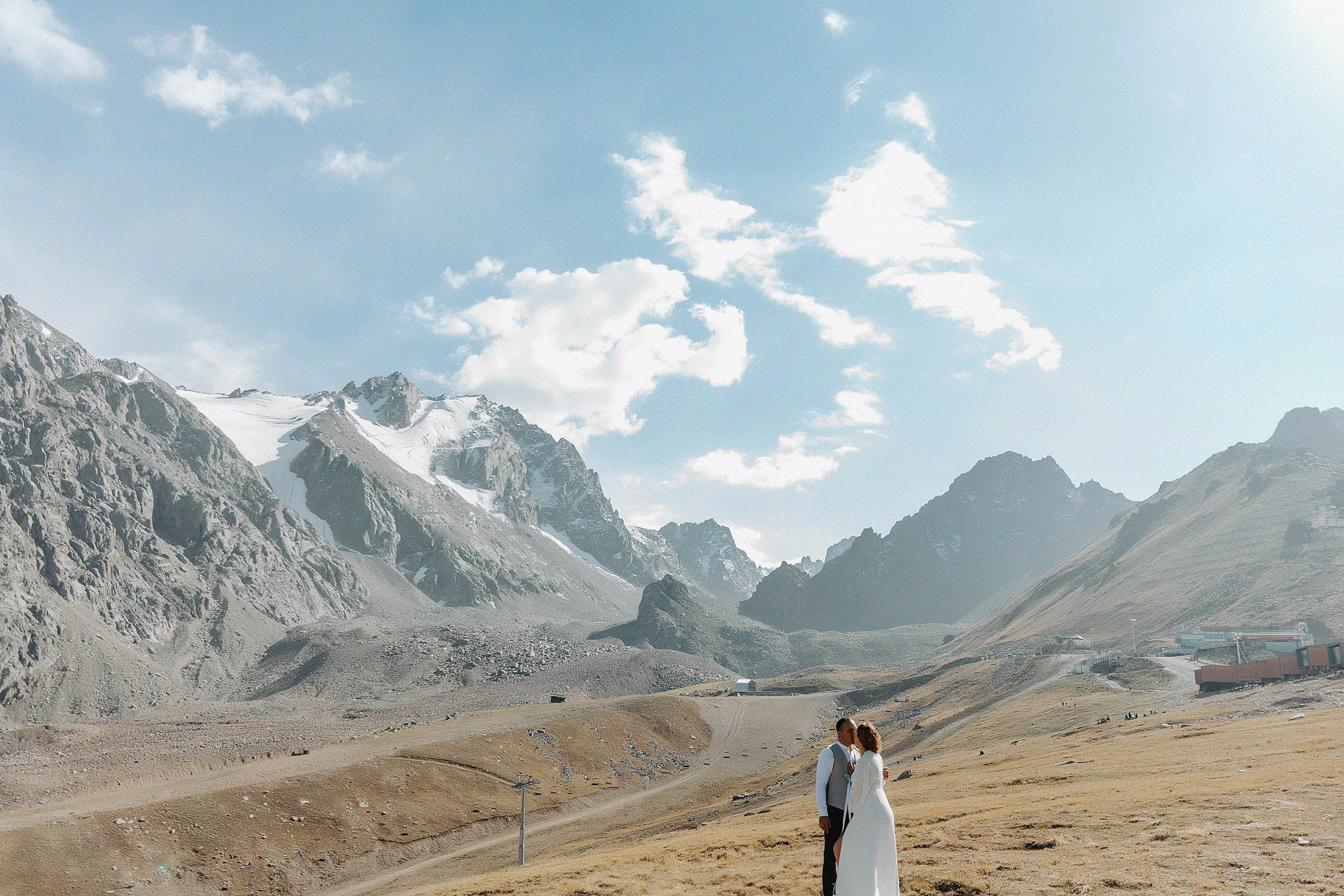 Свадебная фотосессия Алексея и Алисы на Чимбулаке. Свадебный, семейный и портретный фотограф в Алматы, Костанай