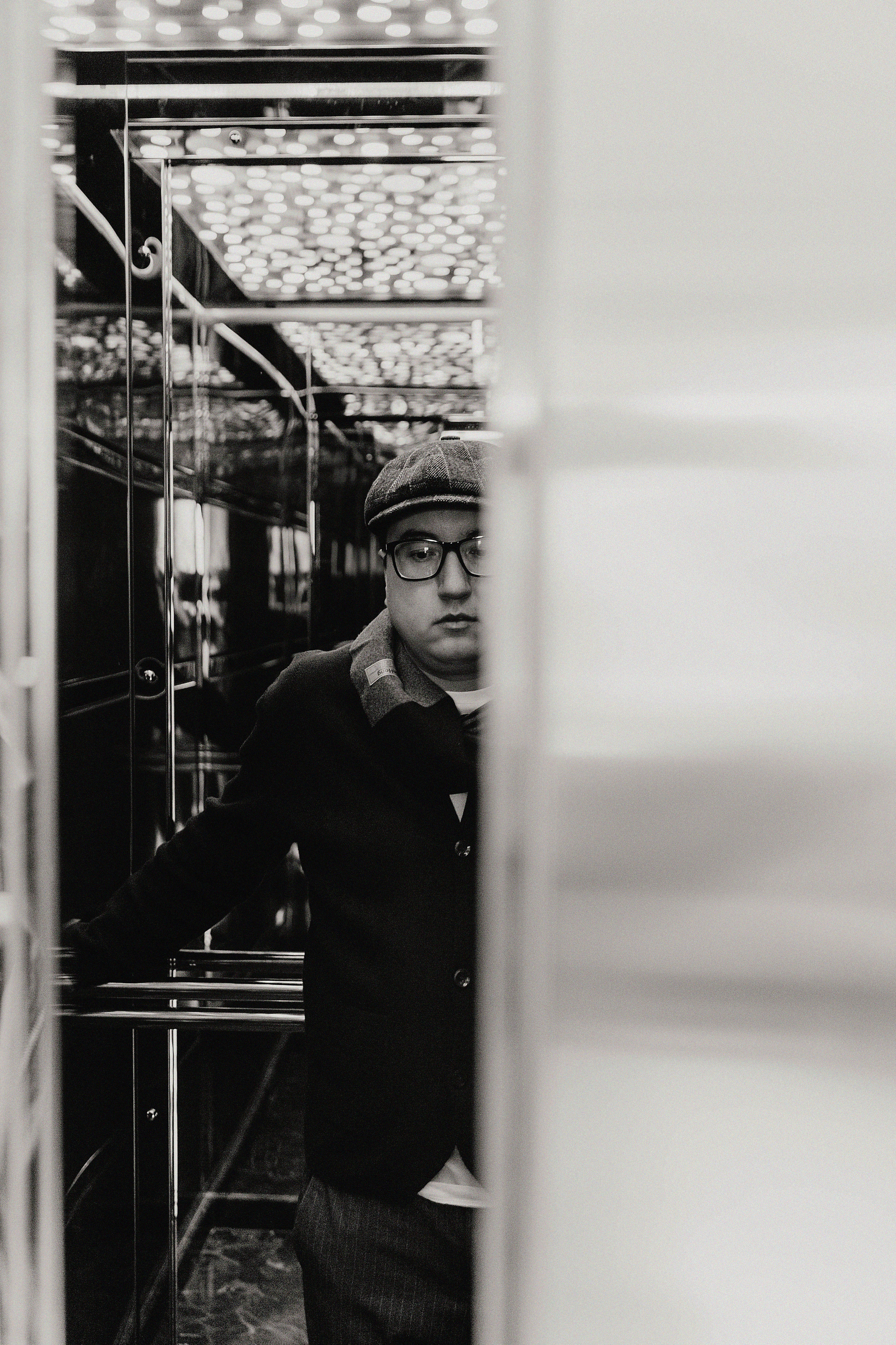 Фотосессия Артура в фотостудии Пространство. Свадебный, семейный и портретный фотограф в Алматы, Костанай