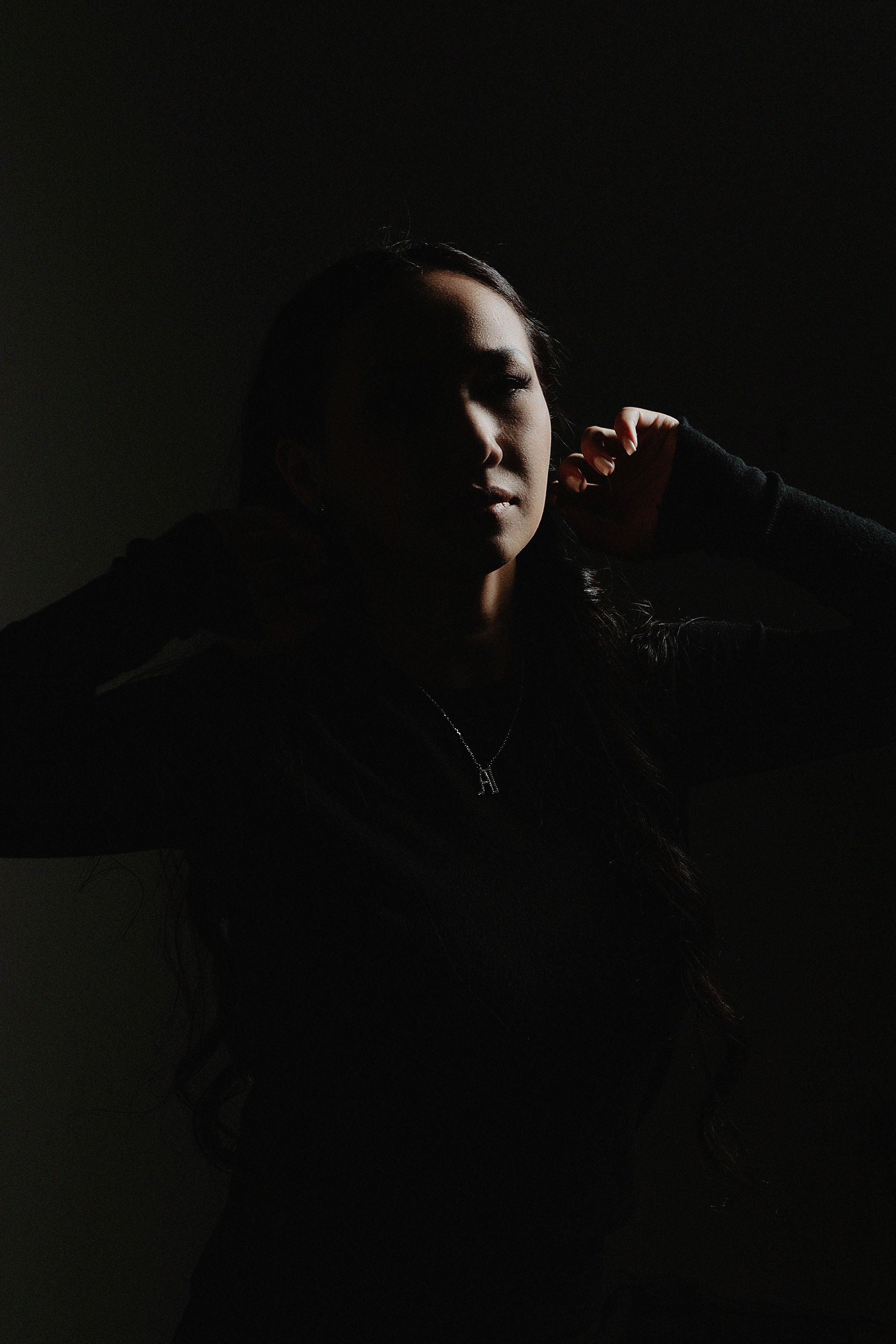 Фотосессия Дамиры и Аланчика в фотостудии Пространство. Свадебный, семейный и портретный фотограф в Алматы, Костанай