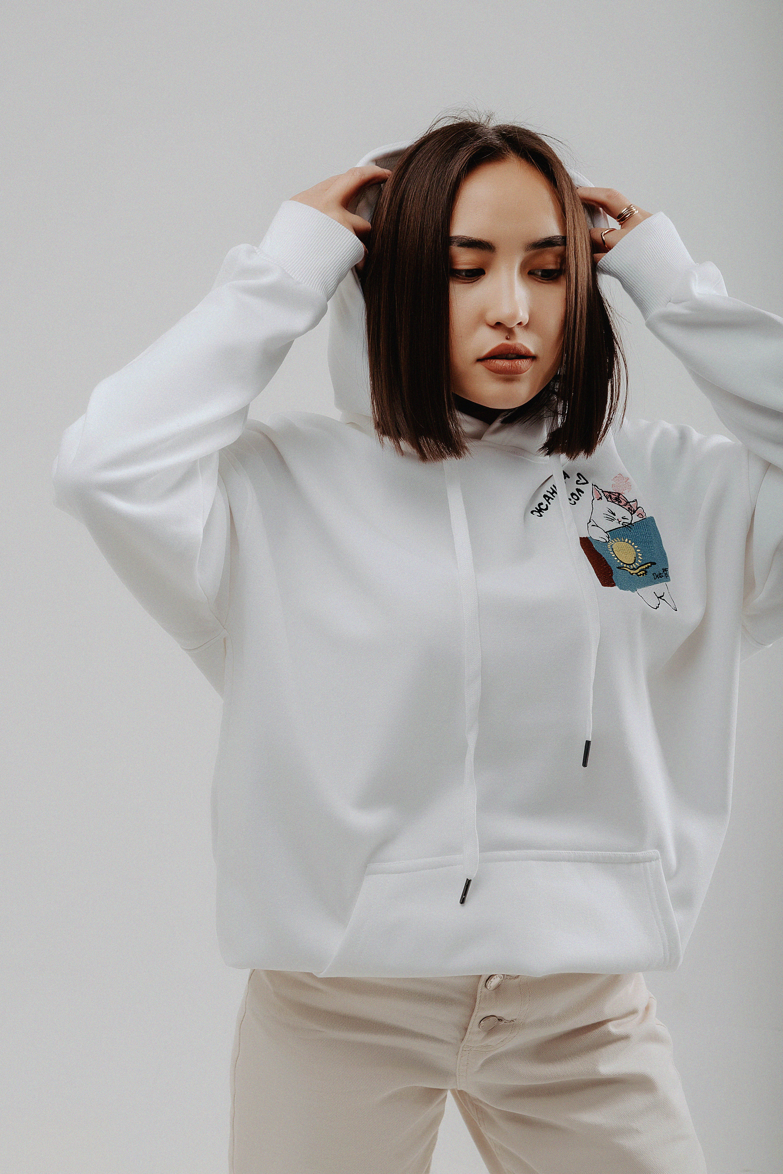 Фотосессия для бренда Deku в фотостудии Пространство. Свадебный, семейный и портретный фотограф в Алматы, Костанай