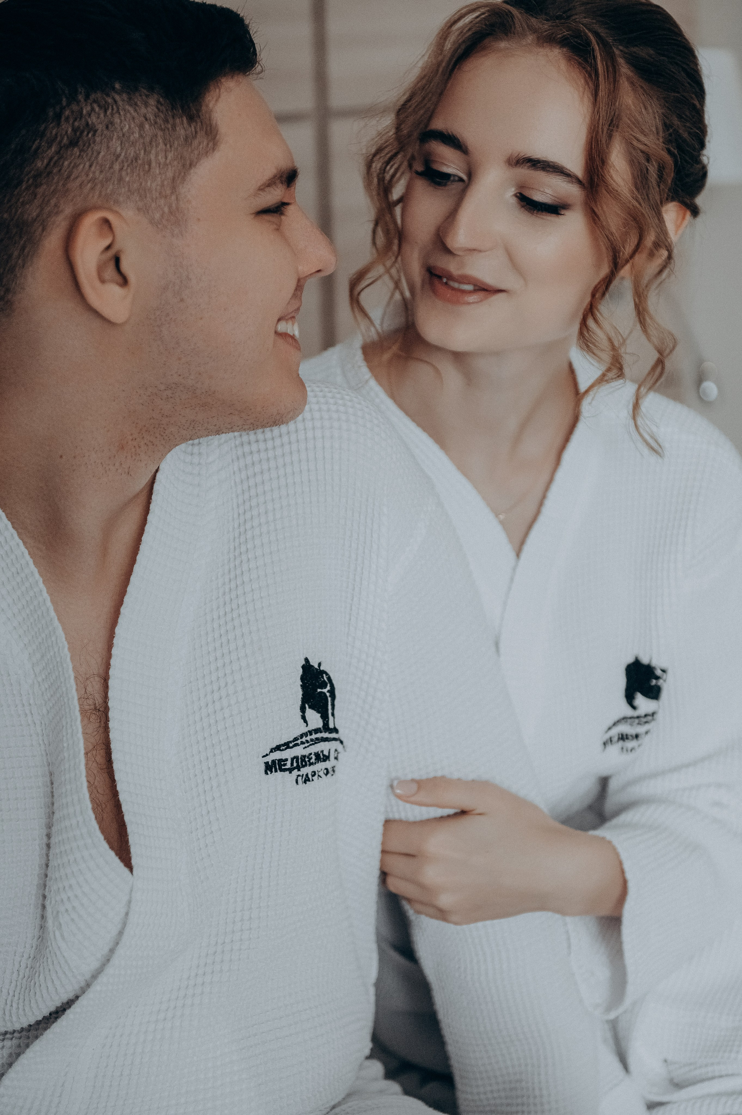 Осенняя нежность в Медвежьих озерах, Щелково. Свадебная фотоистория. Свадебный и семейный фотограф Виктория Носачёва. Щелково, Москва и МО