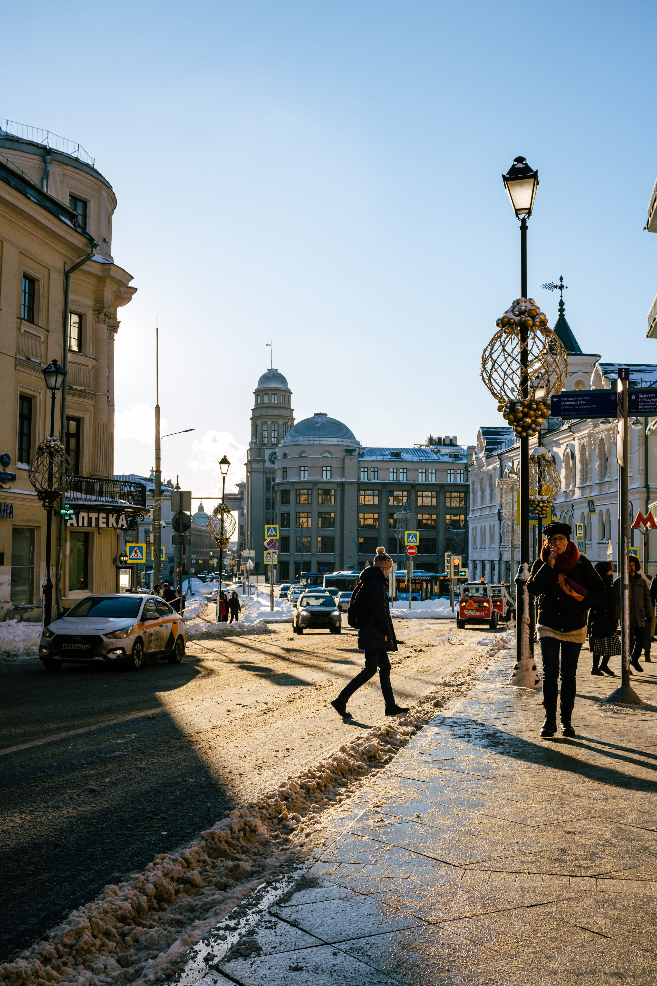 Street Photography. Street & Portrait photographer Lina Thorne based in Moscow