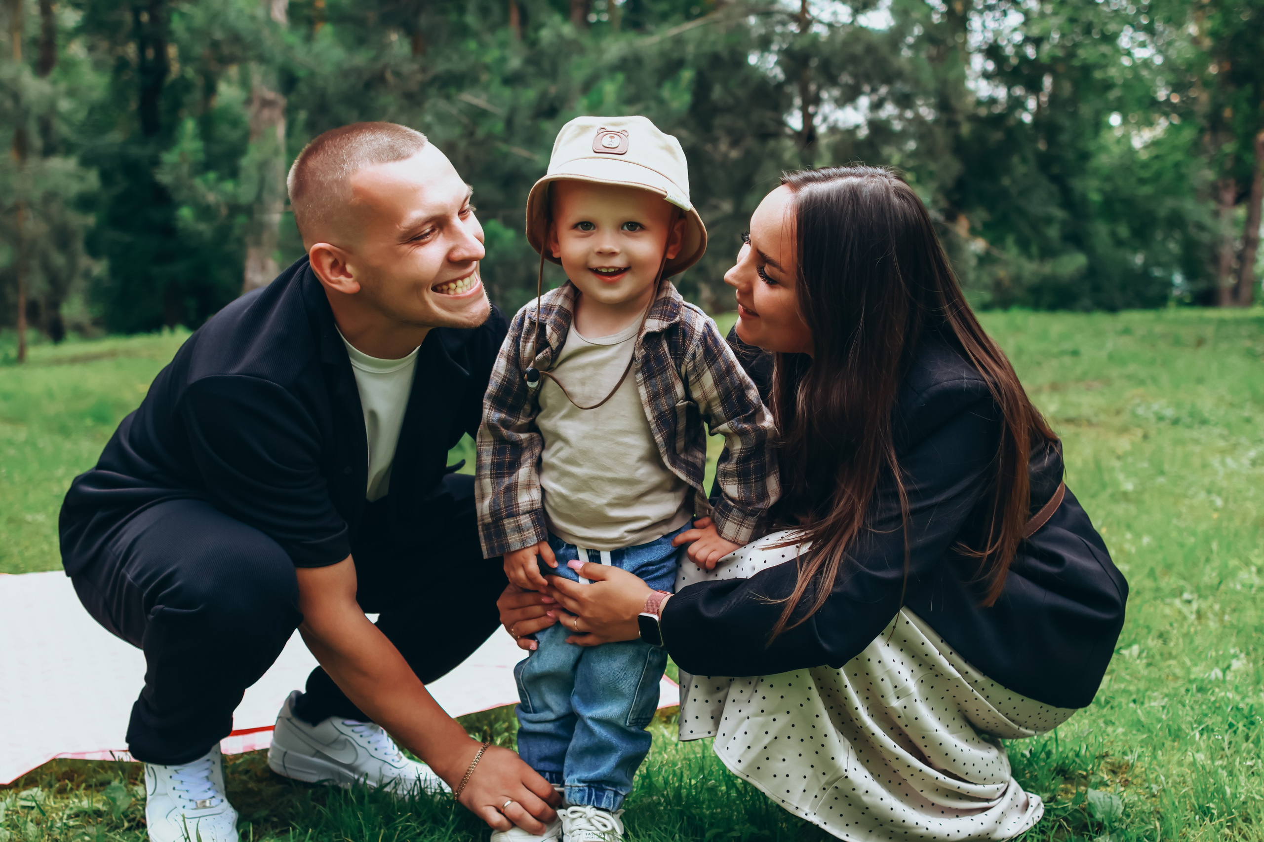 Семейная фотосессия в летнем парке, Екатеринбург. Фотограф в Екатеринбурге Пойгина Елена
