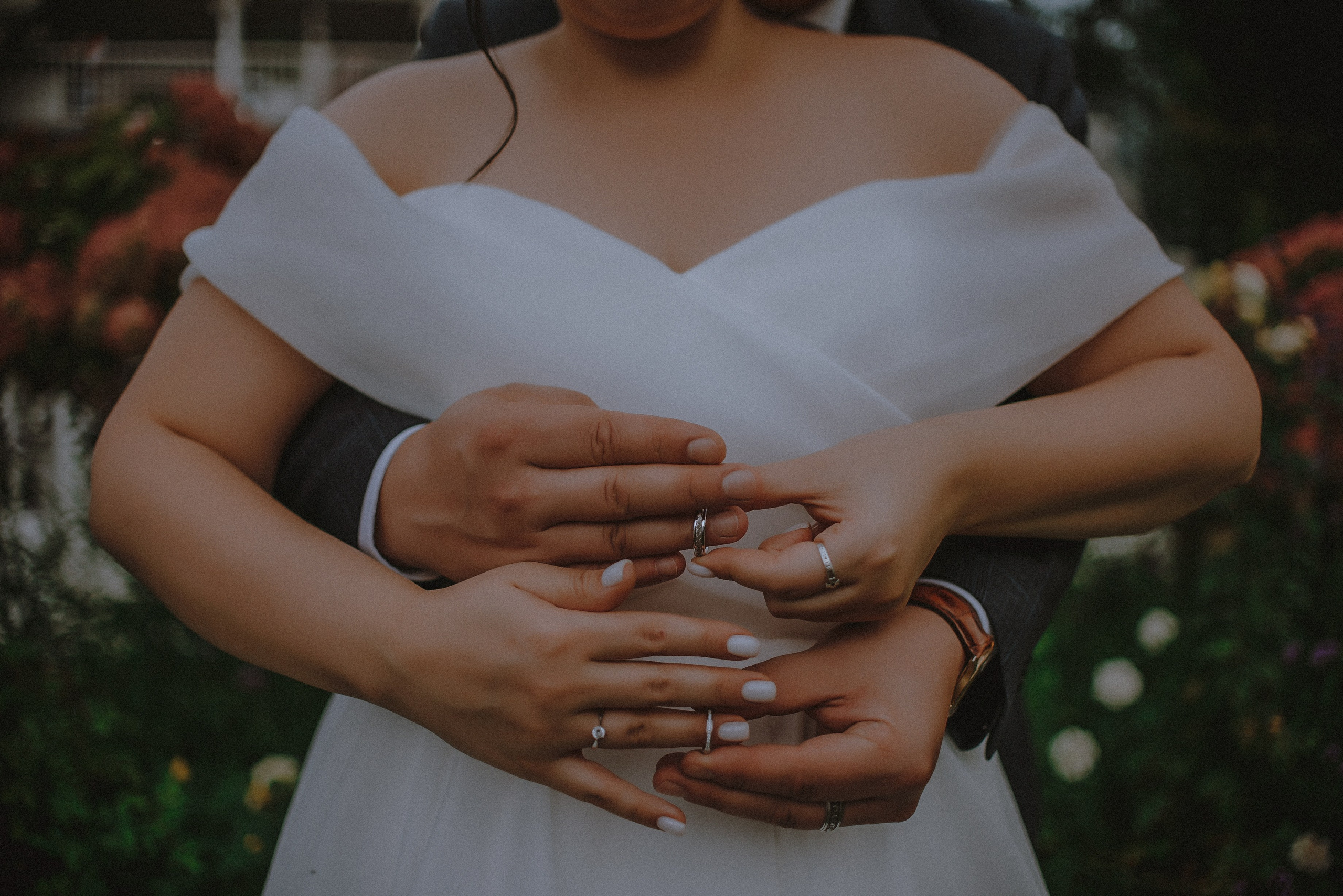 Love.com: Главная страница нашего счастья. Свадебный и семейный фотограф в Москве Сажина Кристина КиМ. Свадебный оператор в Москве Сажин Максим