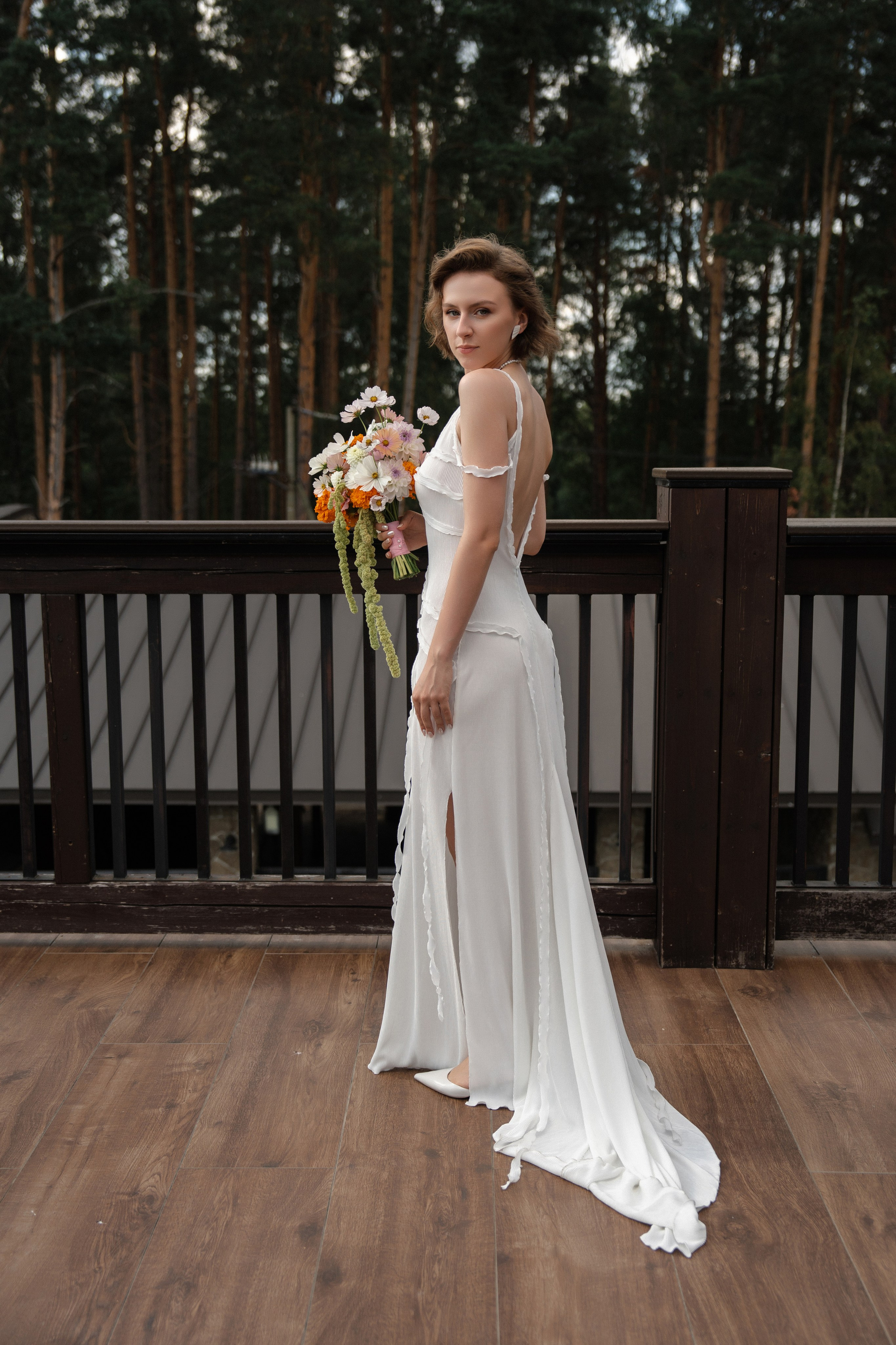 Арина & Иван. Камерная свадьба на природе в стиле в расслабленном стиле. Свадебный фотограф организатор в Санкт-Петербурге Ассоль Опарина