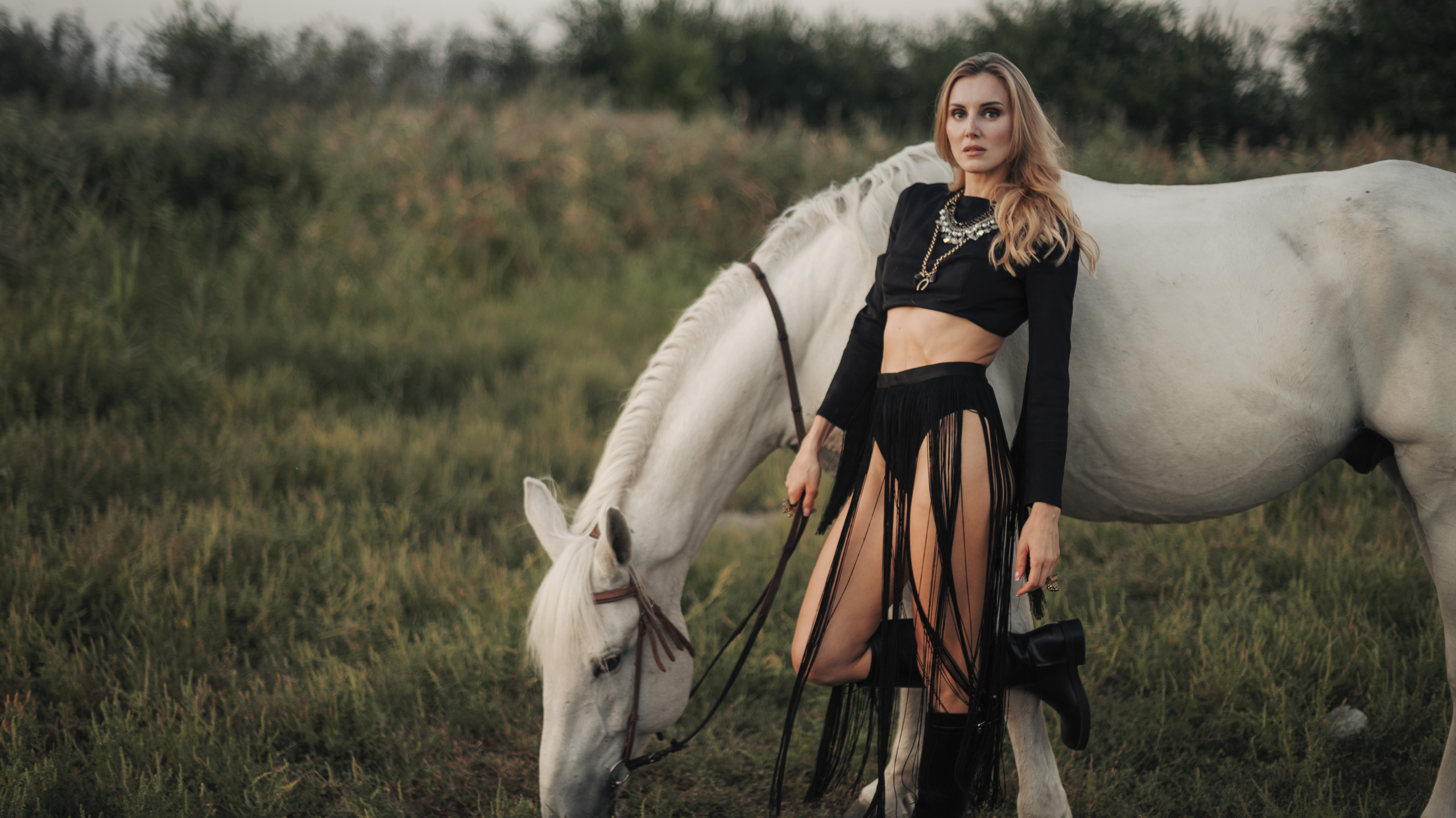 Три образа на конюшне. Катерина Дрюкова фотограф/видеограф