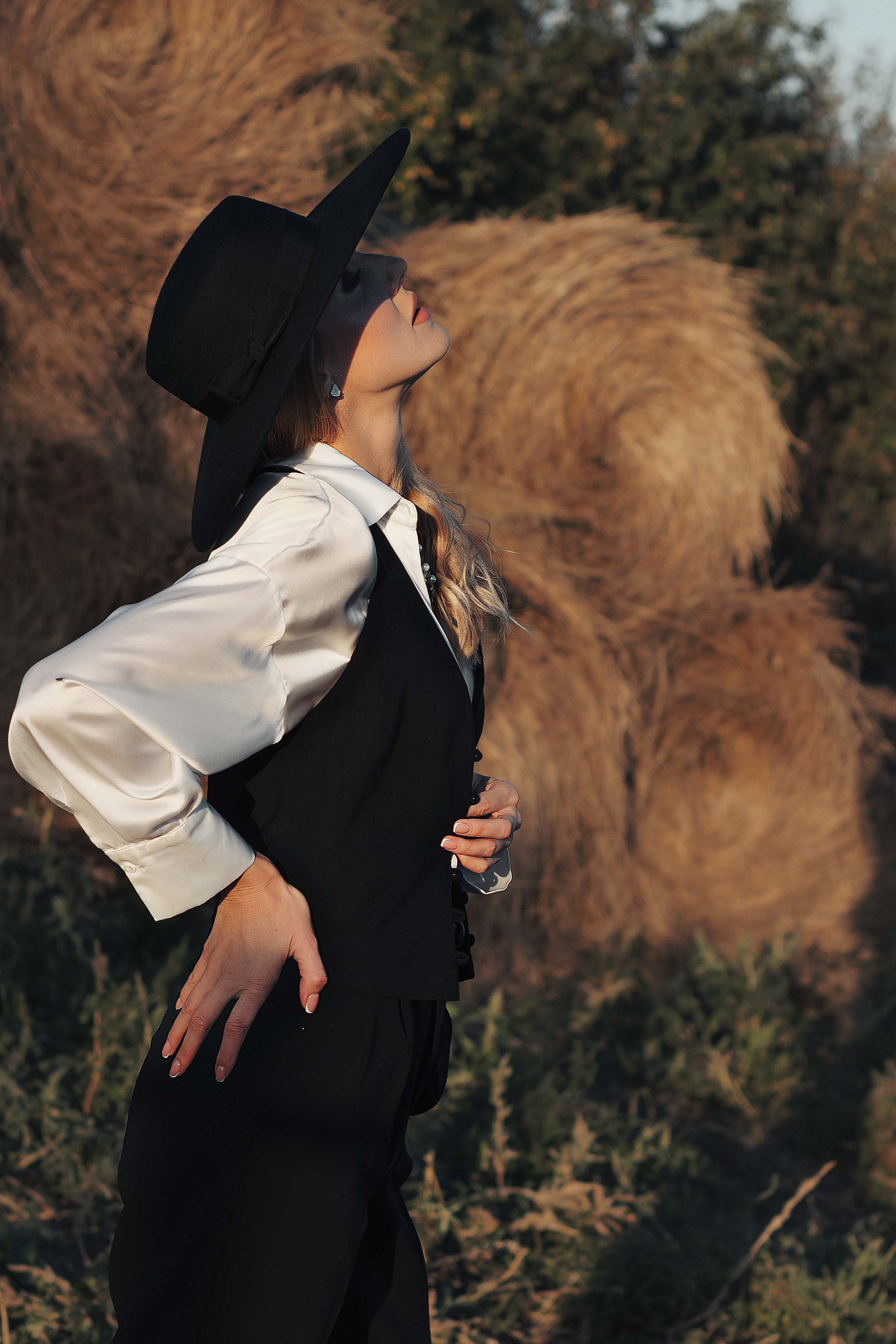 Три образа на конюшне. Катерина Дрюкова фотограф/видеограф