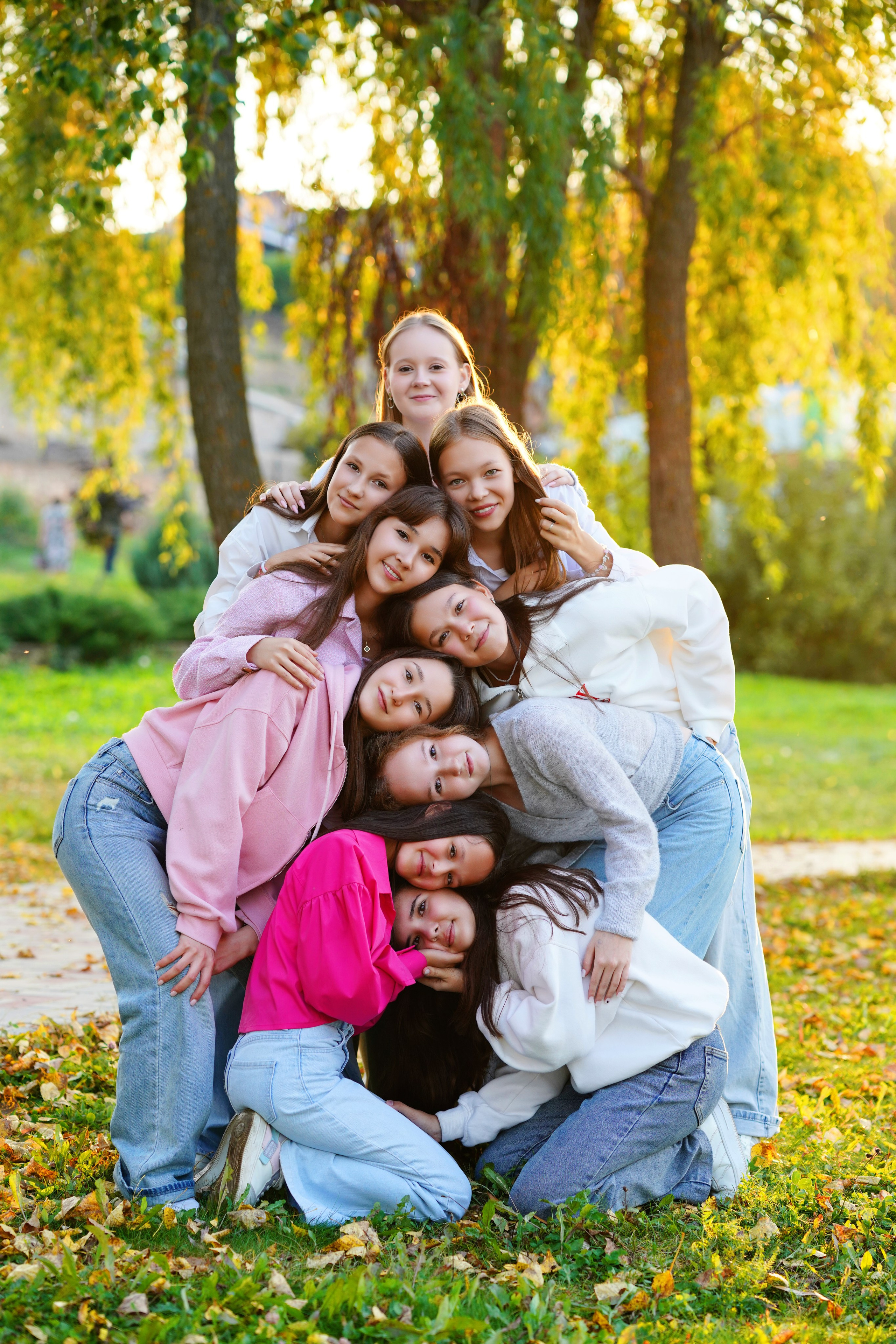 Осень 9,11 класс. Современные выпускные альбомы. Мы делаем не просто альбомы, а стильные фотокниги