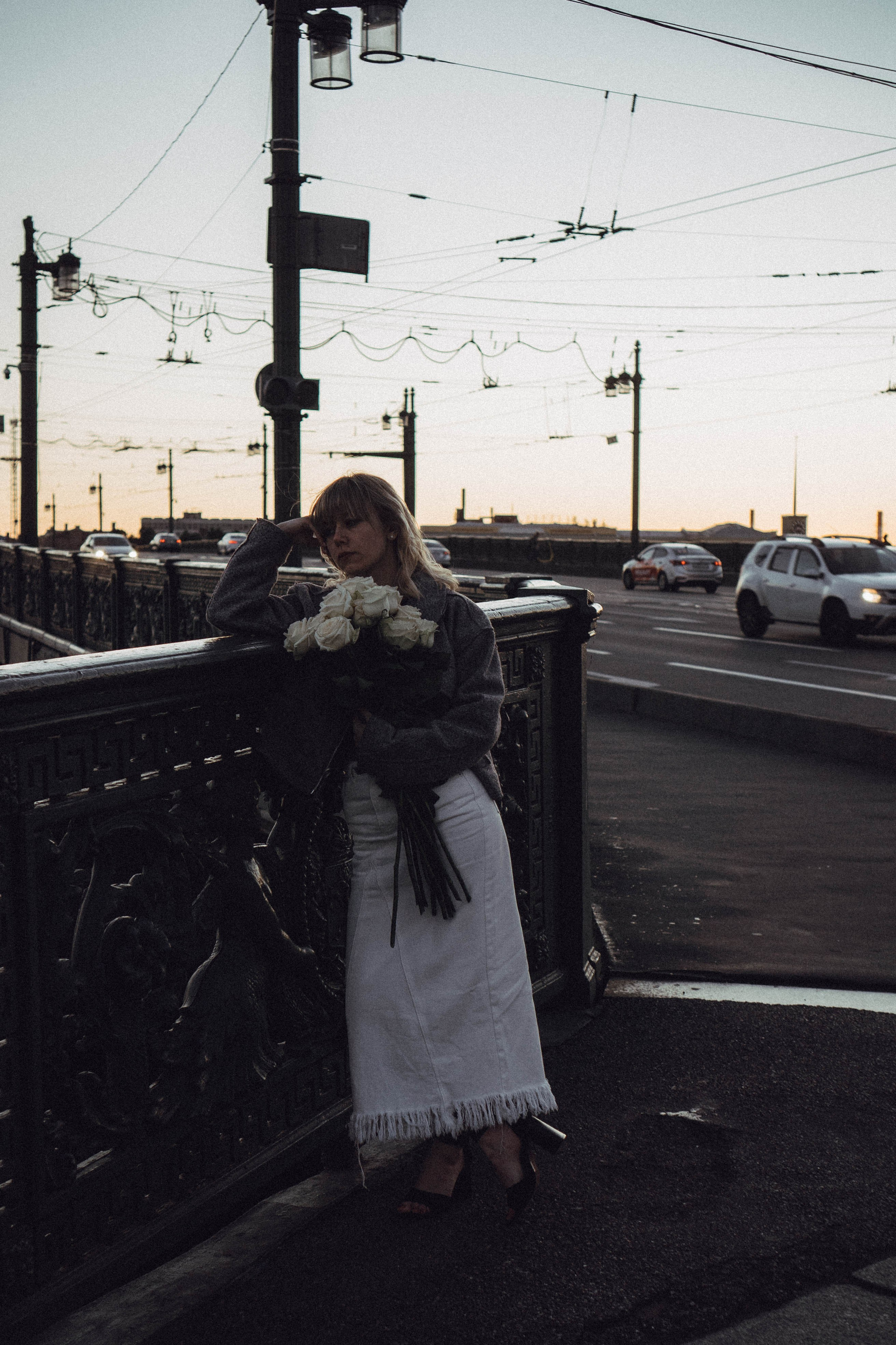ПРОГУЛКА ПО ГОРОДУ В БЕЛЫЕ НОЧИ (другой вариант). Профессиональный фотограф, Санкт-Петербург — Виктория Богомолова