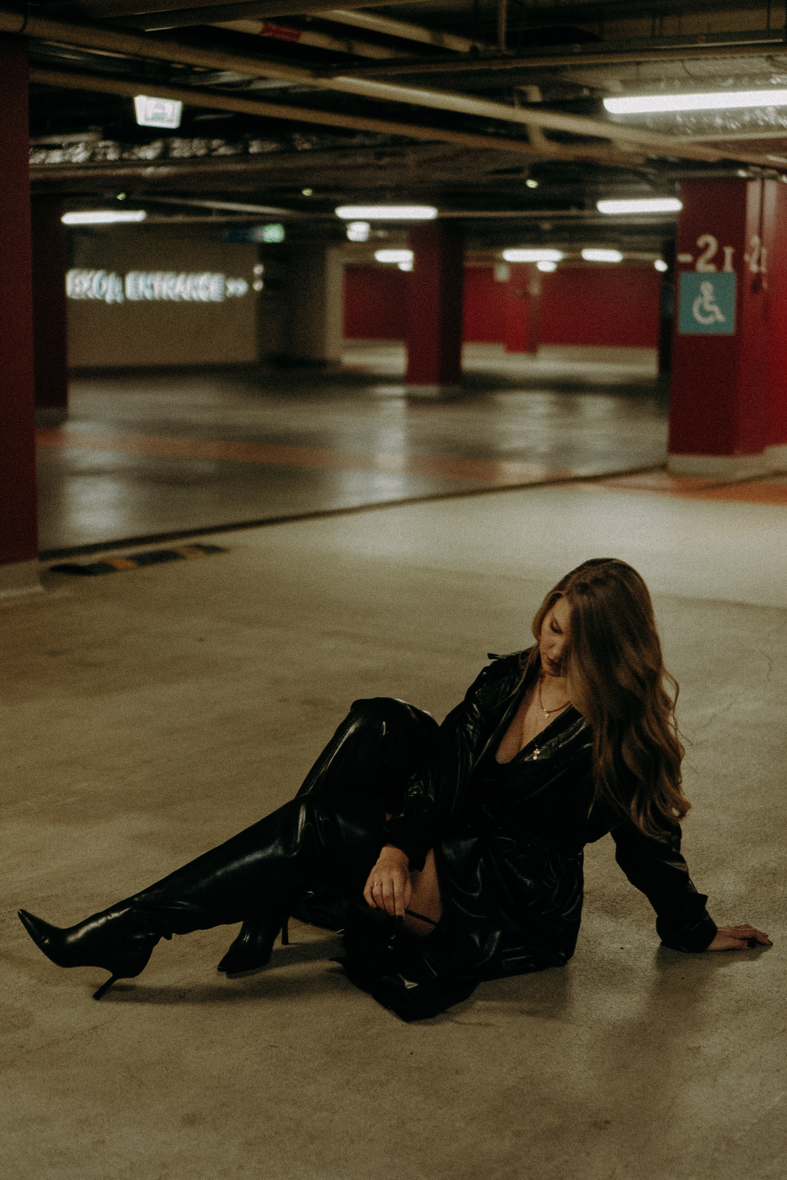 НА ПАРКОВКЕ. Профессиональный фотограф, Санкт-Петербург — Виктория Богомолова