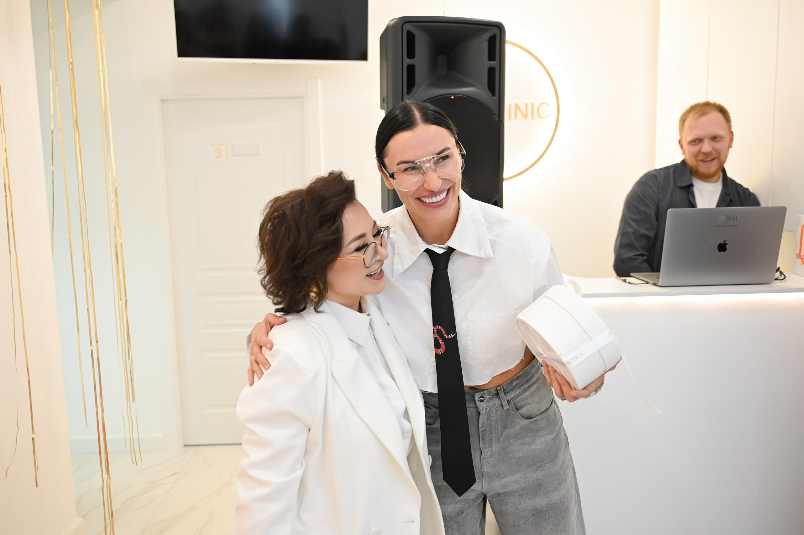 Открытие клиники «TOP CLINIC». Свадебный и семейный фотограф в Уфе Александров Максим