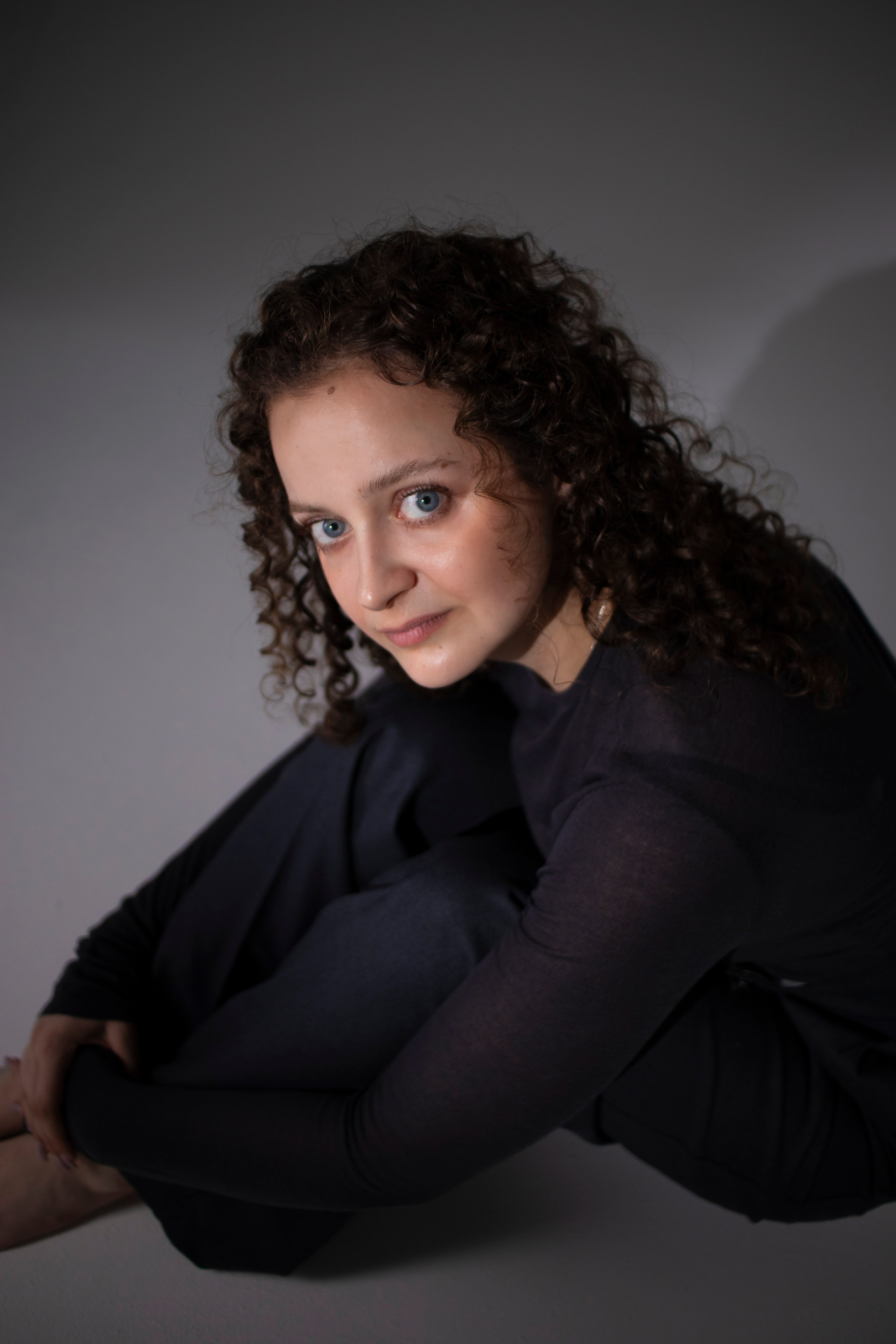 Серьёзно-нежный портрет. Дарья Устинова. Фотограф вашей души в Москве