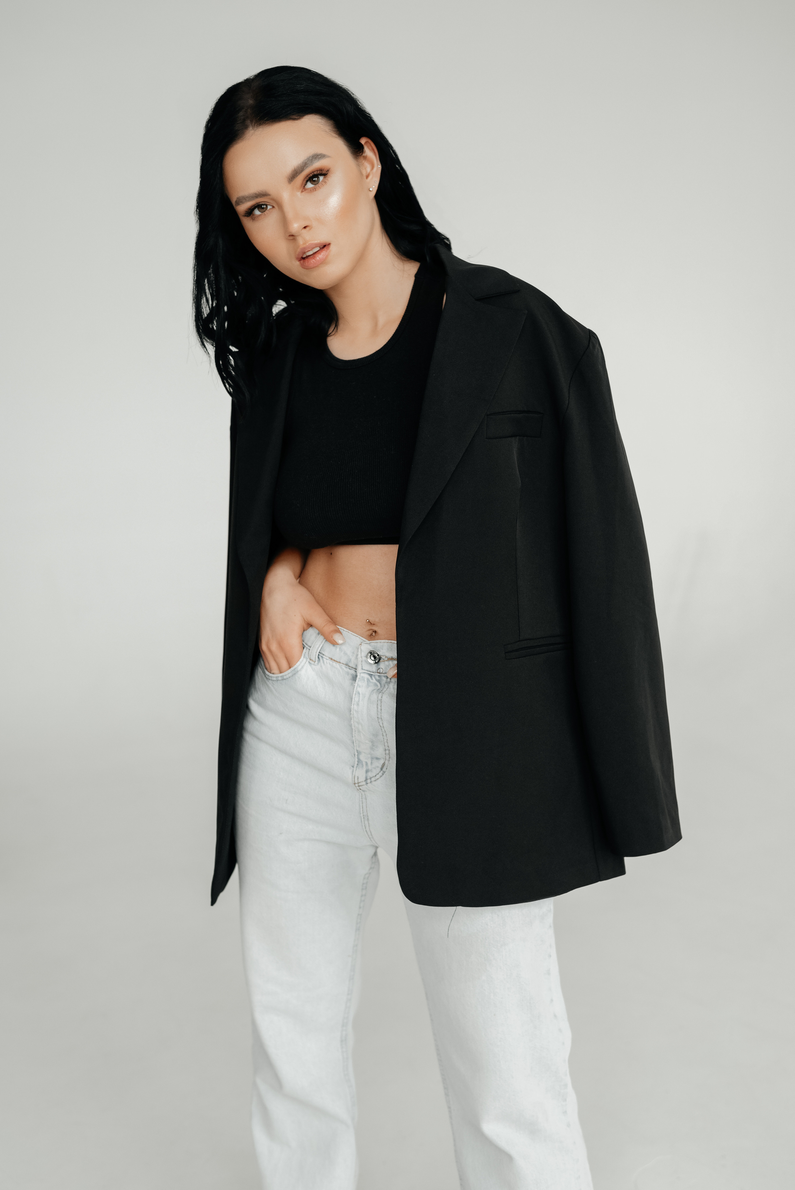 Александра. Главная