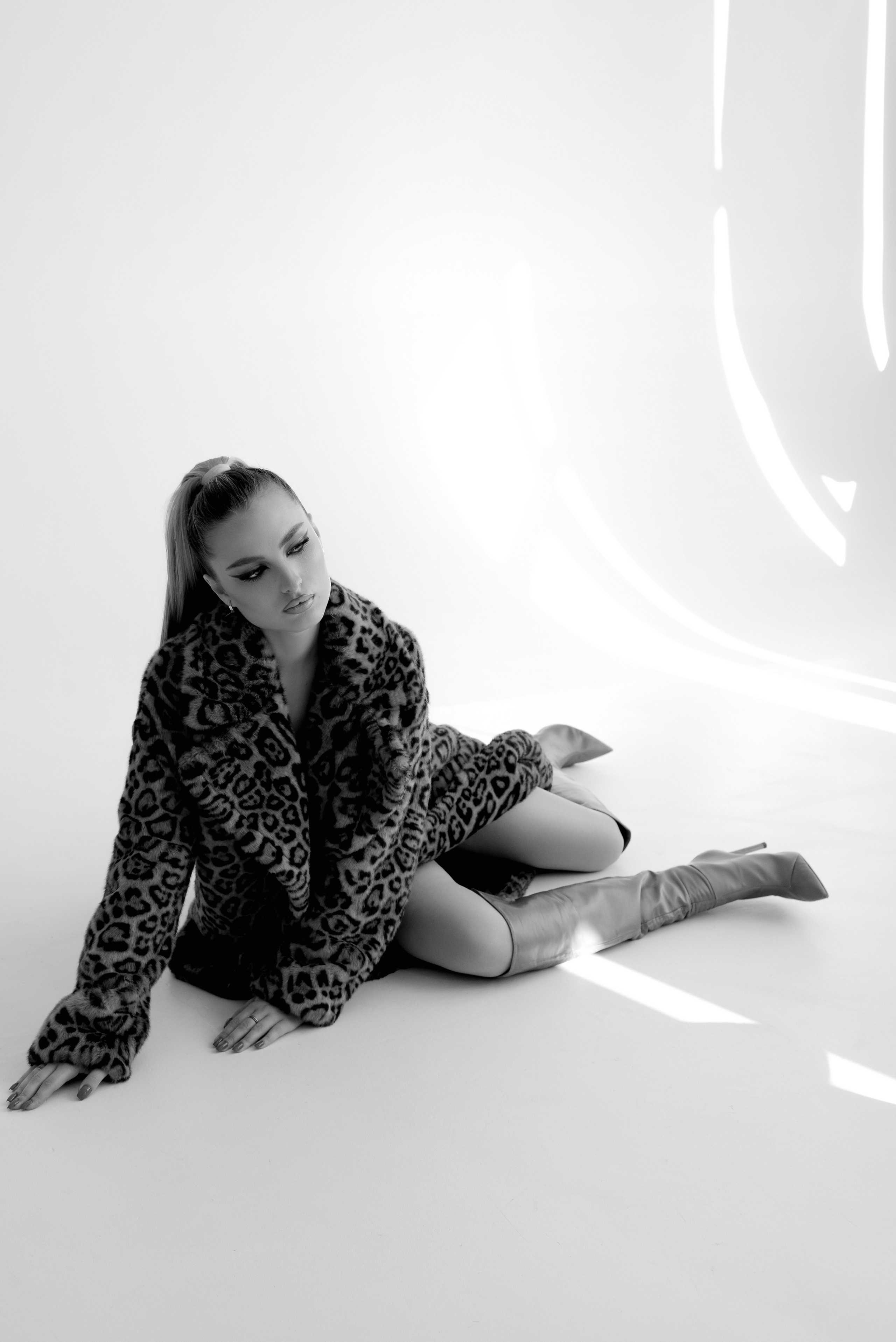 Виктория. Главная