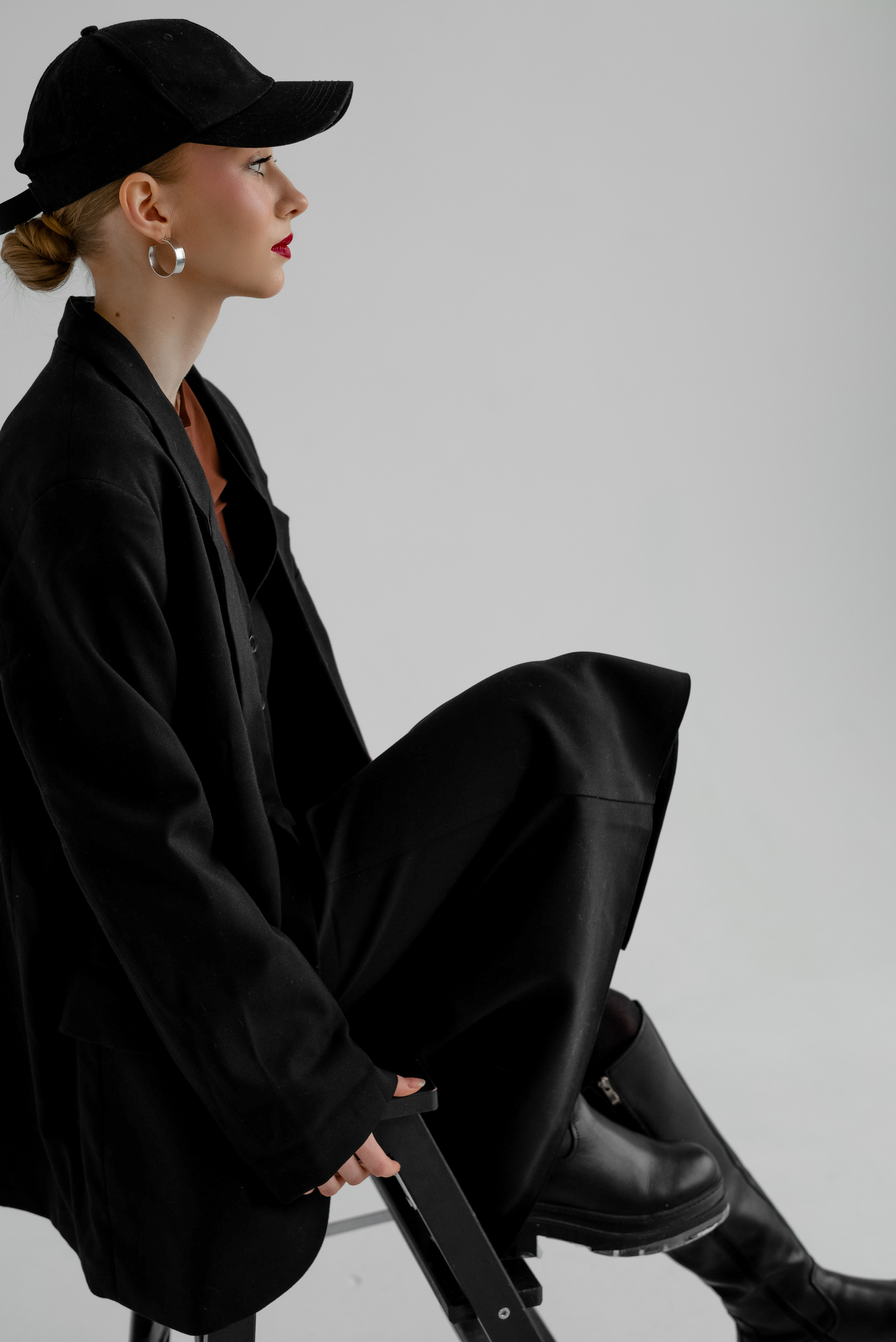 Александра. Главная