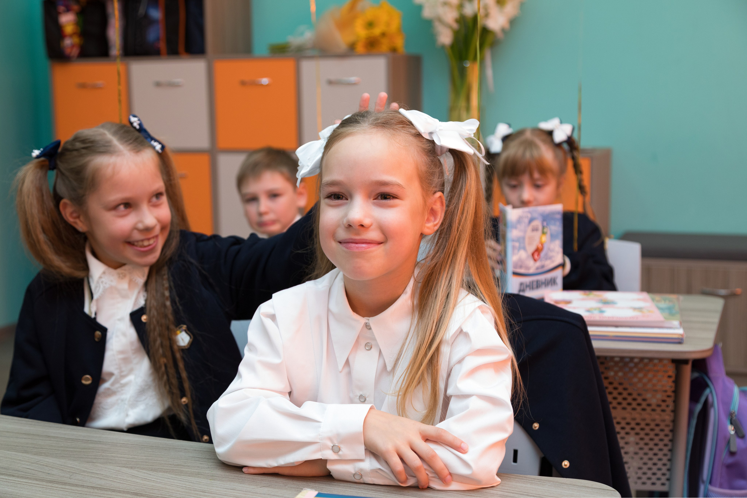 Линейка первоклассников. Детский и контент фотограф Надя Волкова Санкт-Петербург