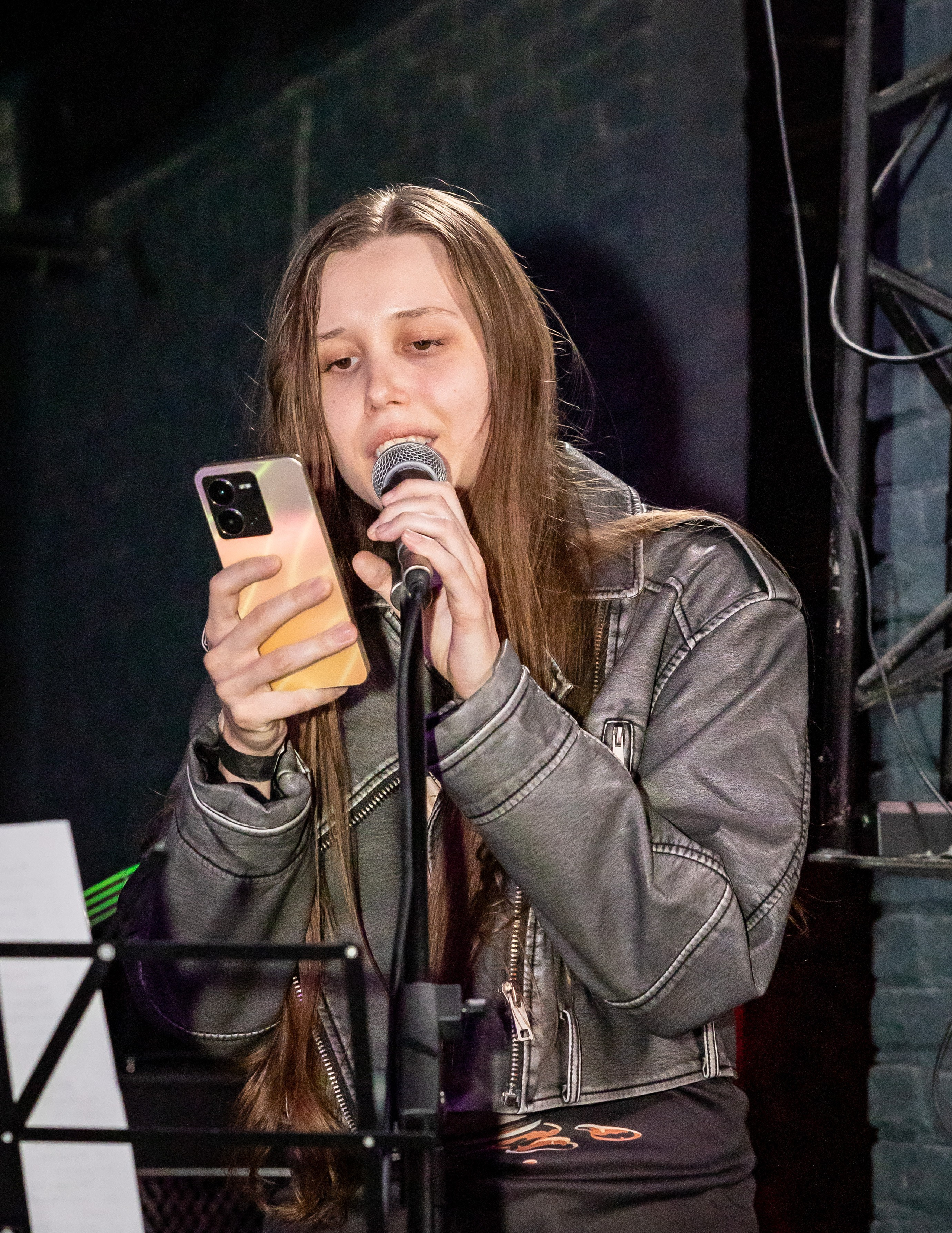 Концерт «Не Школа Барабанов» в Клубе «SOVA». Фотограф Владимир Охрименко