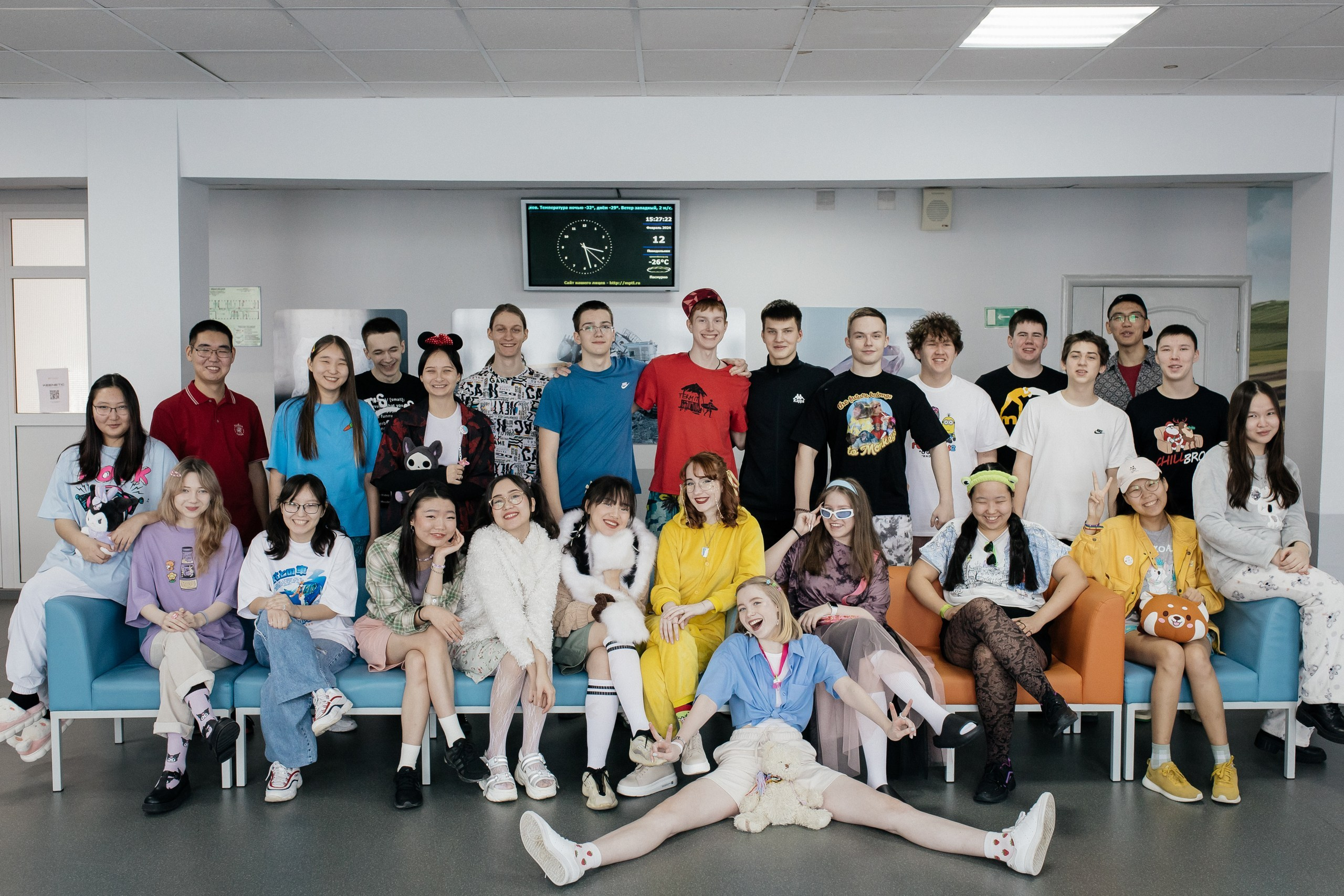 Старшая школа. Литовкина Анастасия фотограф, выпускные альбомы г. Мирный