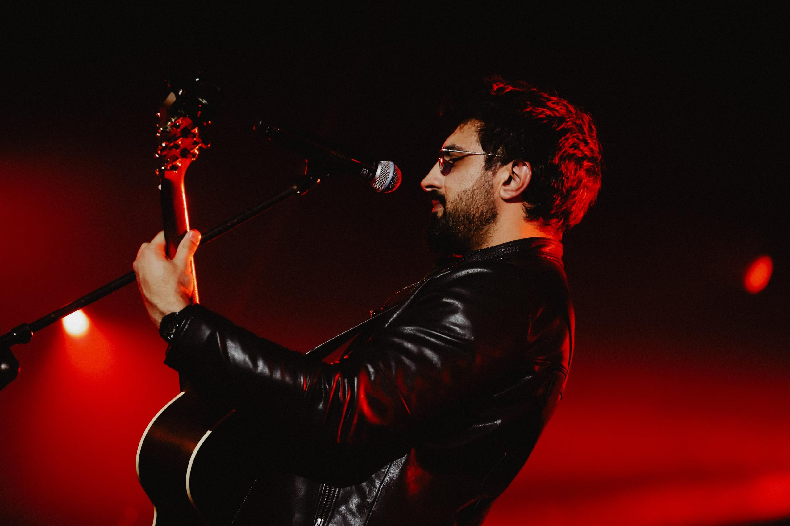 Концертная съёмка: эмоции и энергия в кадре. Профессиональный фотограф звезд, концертов и спортивных событий