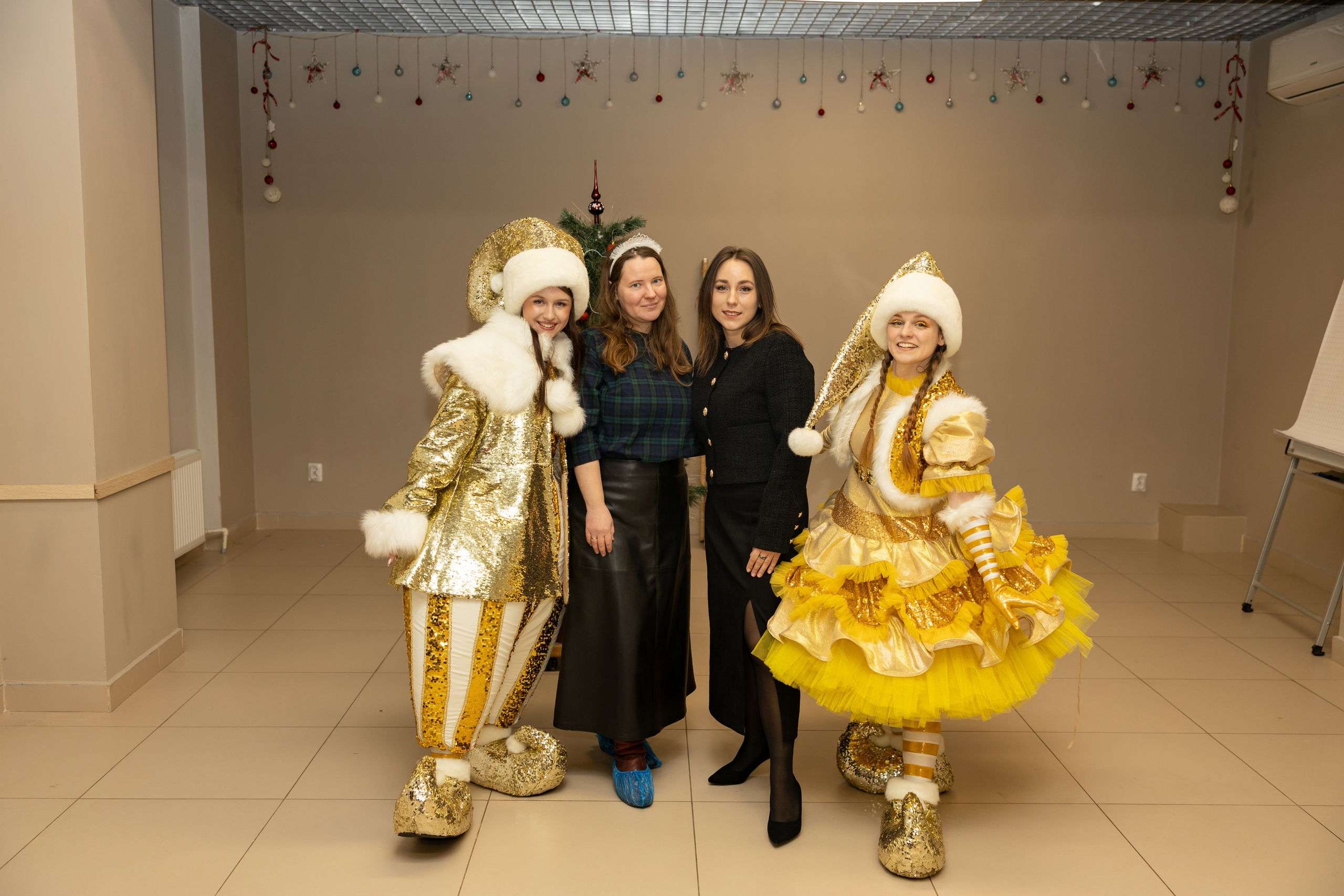 ЛогоЁлка2024. Семейный фотограф в Рязани и Рязанской области