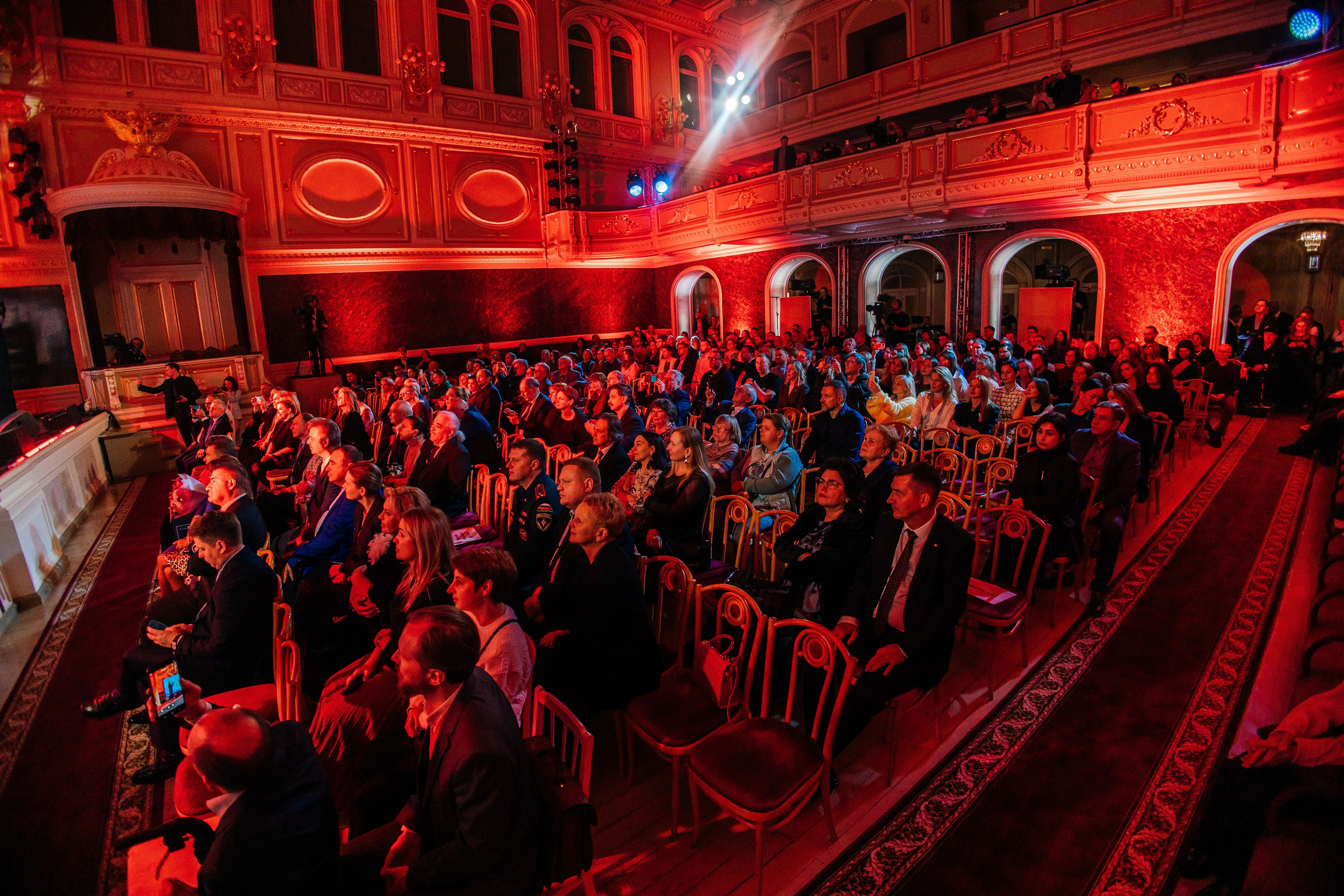 15 лет ТЕЛЕКАНАЛУ «САНКТ-ПЕТЕРБУРГ». Фотограф в Санкт-Петербурге Виктория Безверхая