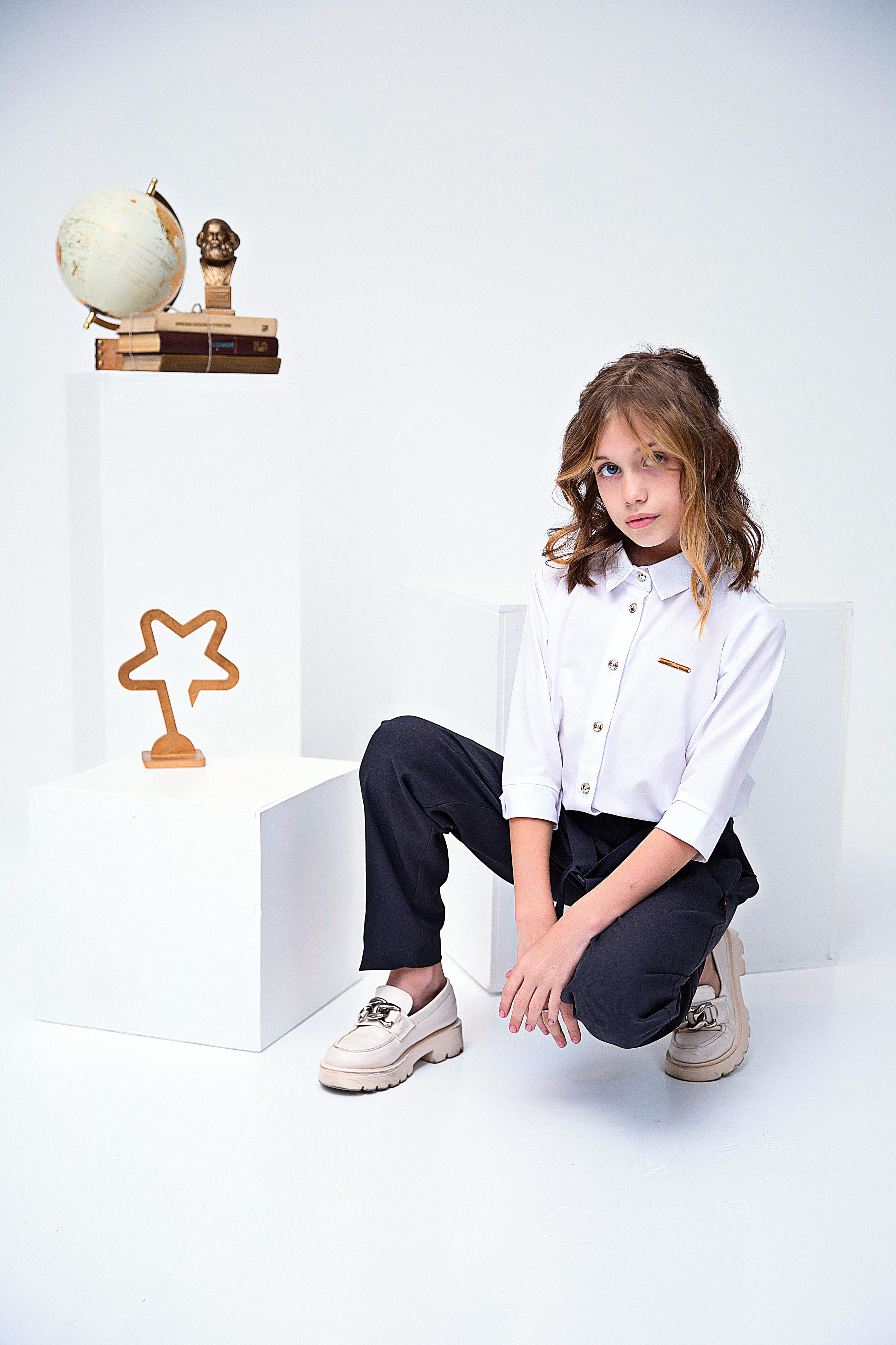 Индивидуальные фотосессии школьников. Детский школьный фотограф в Кемерово Зиновьева Екатерина