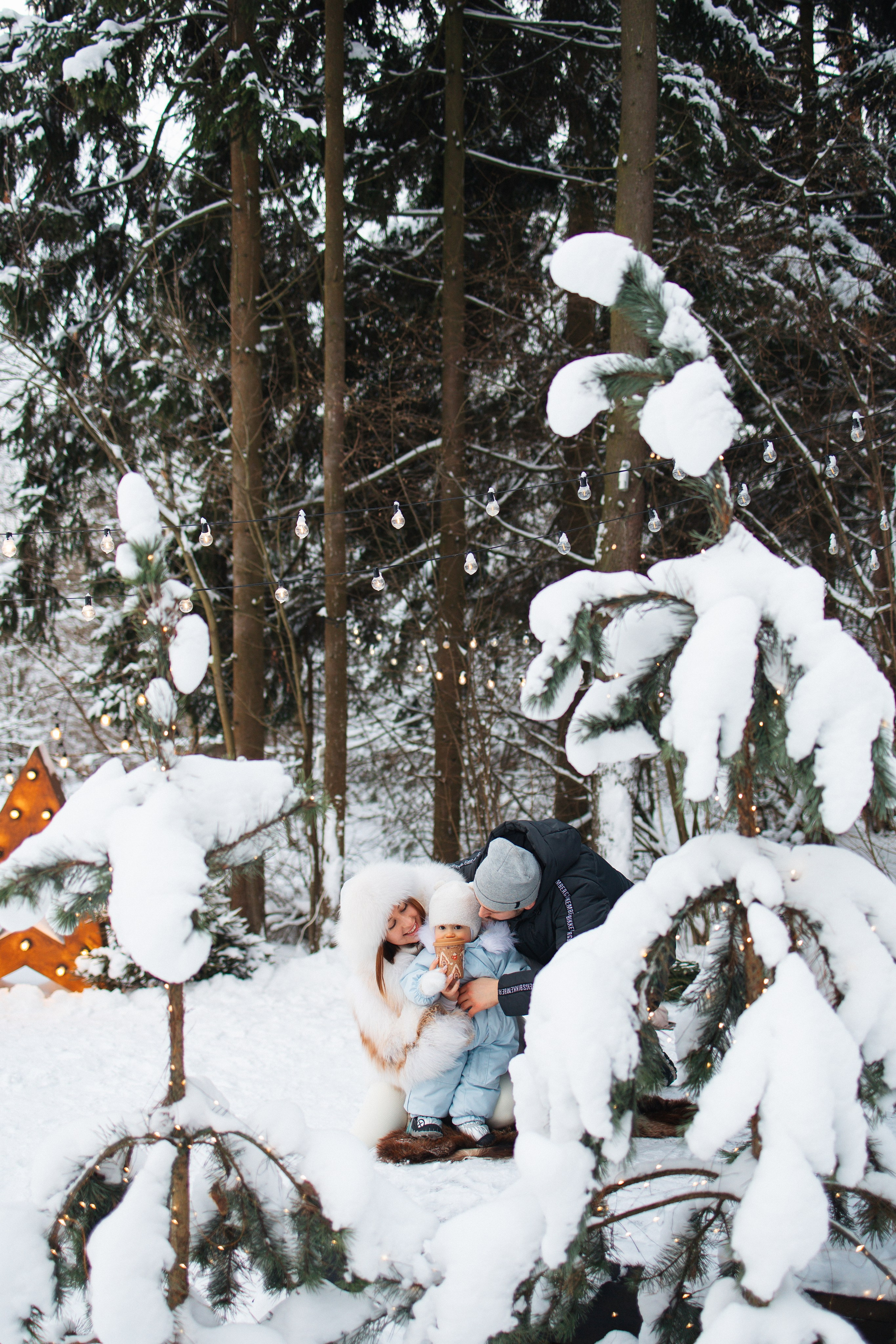 Ксения, Владимир, Леон, Шале в лесу. Семейный фотограф в Москве Марина Петра