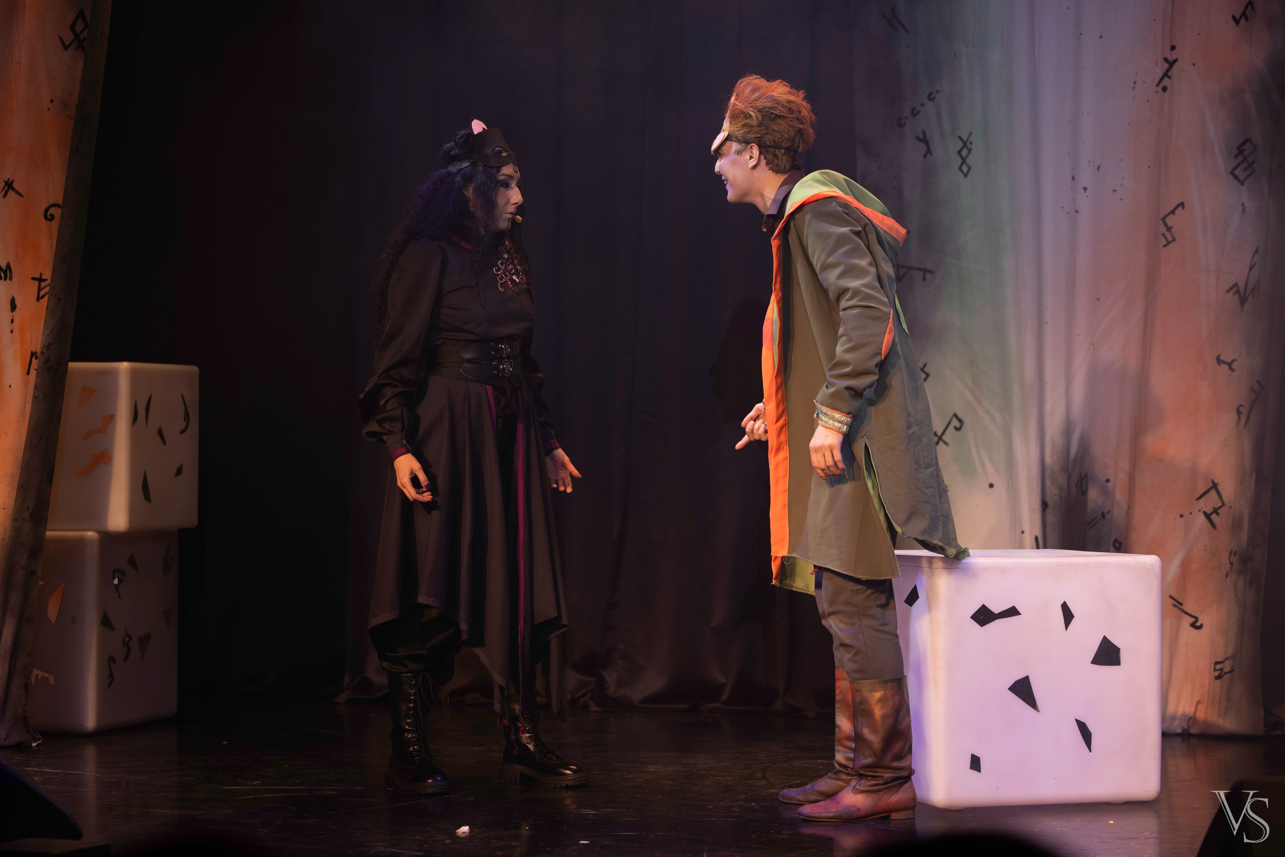 Книга стихий 25.01. Фотограф Виктор Степанов