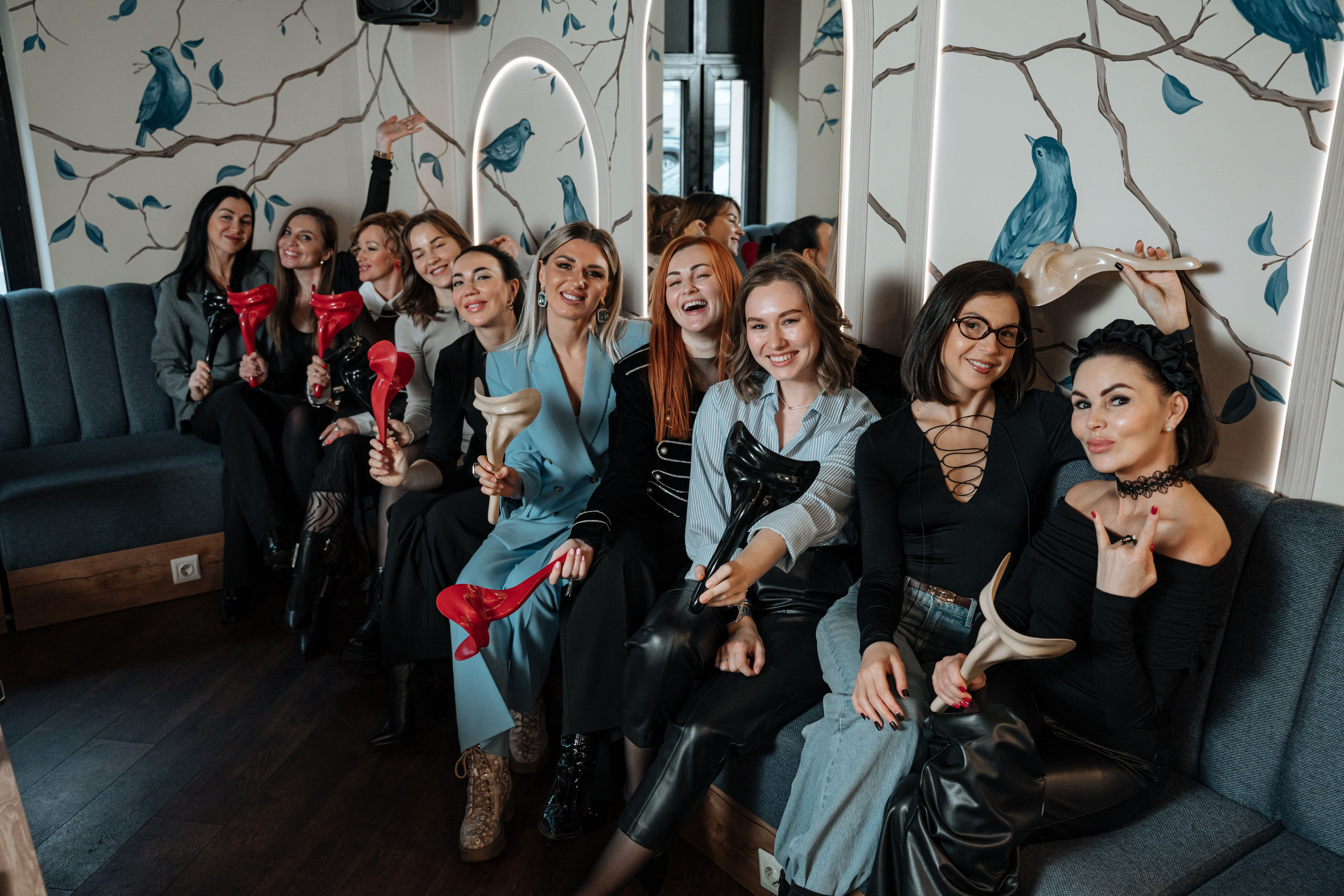 Мафия. Бар FINCH. ЖЕНСКИЙ КЛУБ LAXMI. Портретный фотограф в Санкт-Петербурге Дмитриева Наталия