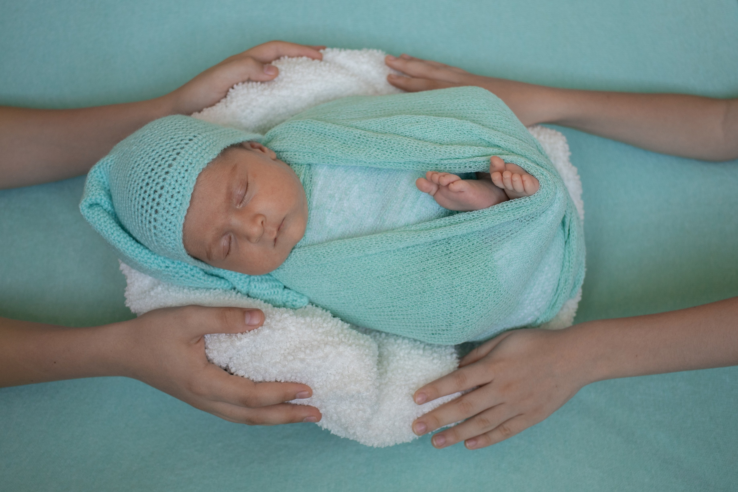 Новорожденные. Фотограф новорожденных в Екатеринбурге